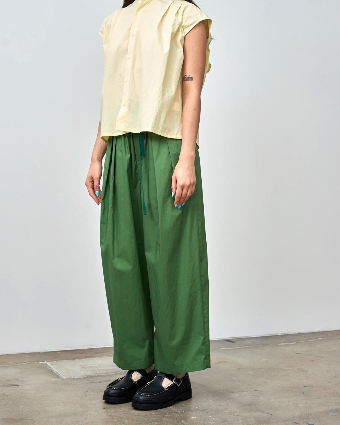 Nicholson Trousers in Green - SKULPT Dublin