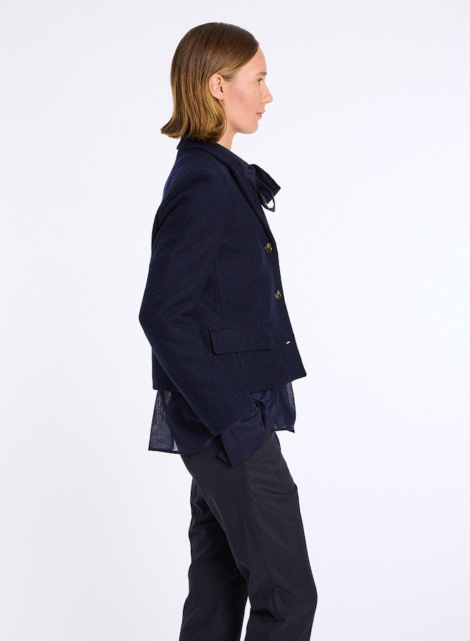 Lis Lareida Nikita Crop Blazer in Navy - SKULPT Dublin