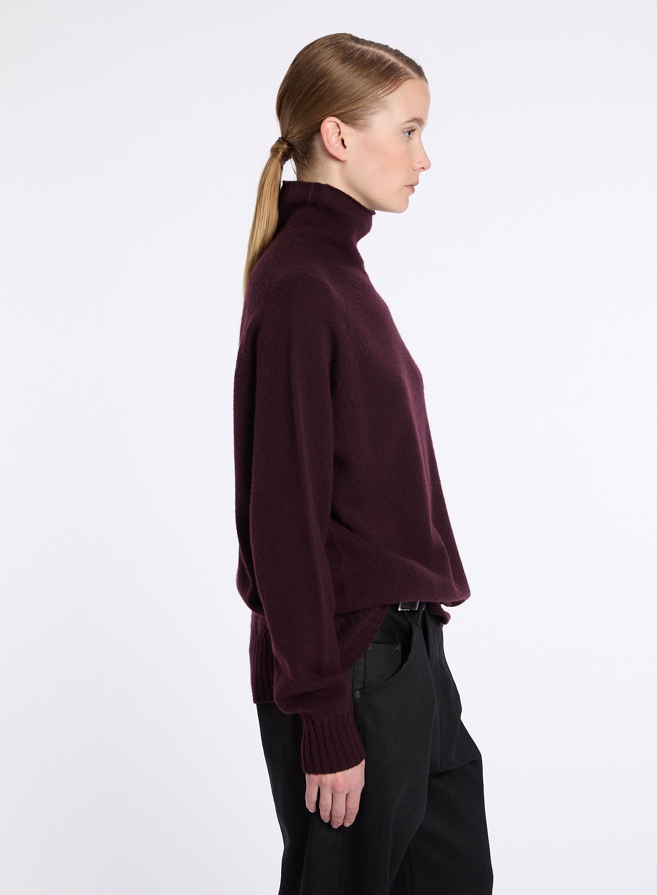 Lis Lareida Cashmere Polo in Deep Berry - SKULPT Dublin