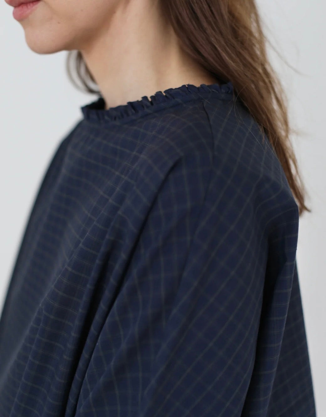 Apuntob Bracelet Sleeve Top in Navy - SKULPT Dublin