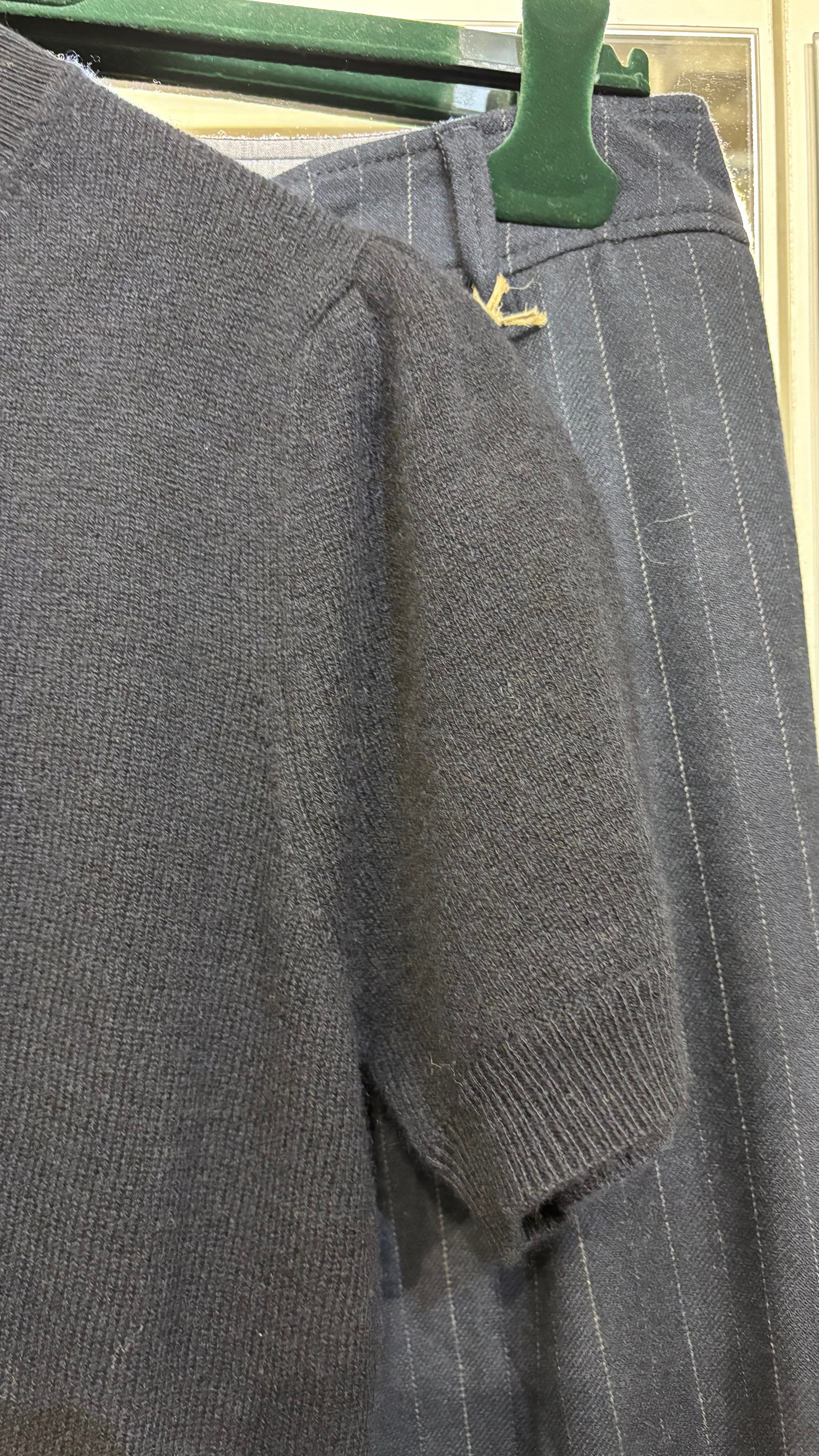 Allude Short Sleeve Cashmere Jumper in Navy - SKULPT Dublin