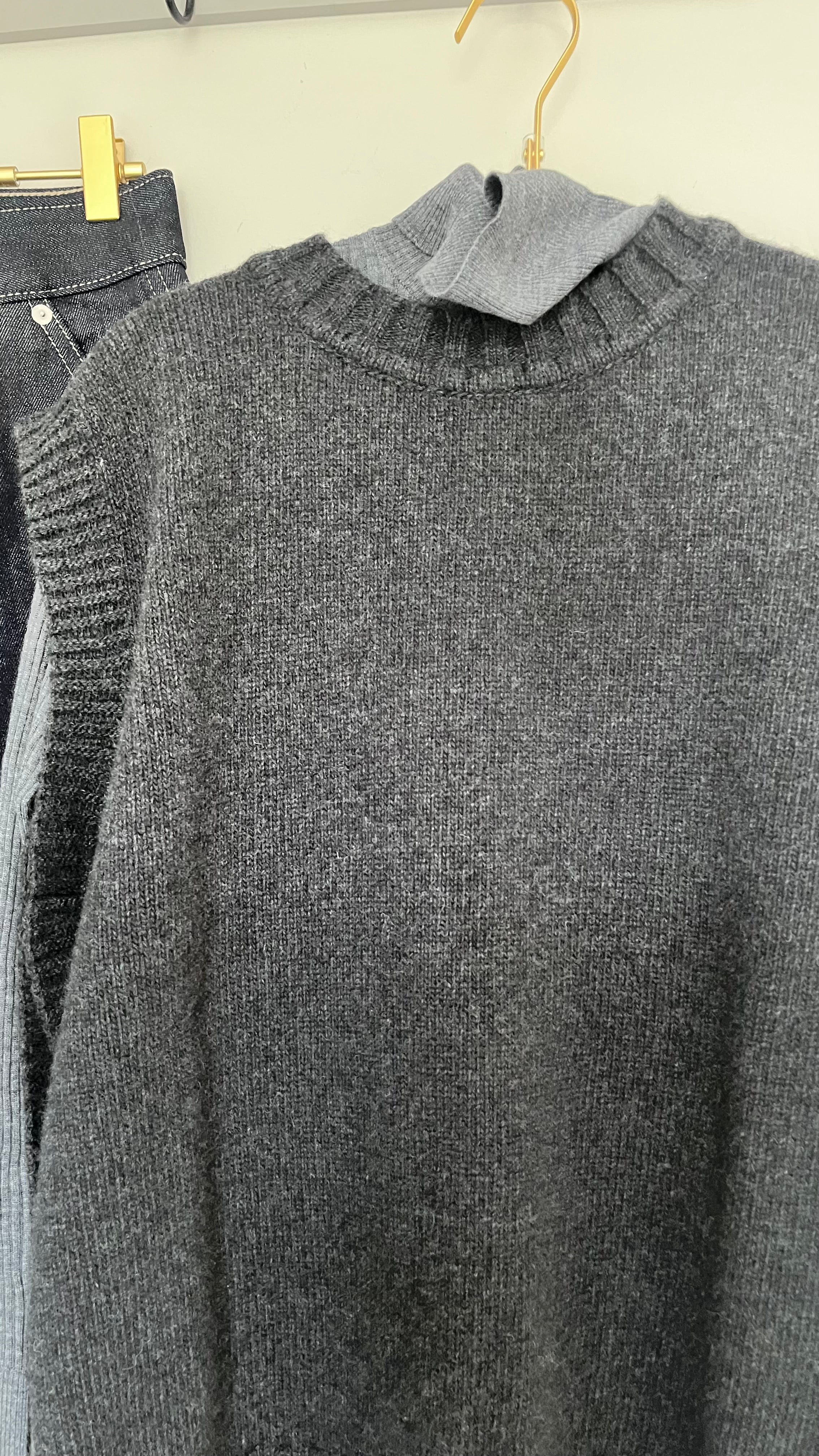 Rialto48 Sleeveless Jumper in Grey - SKULPT Dublin