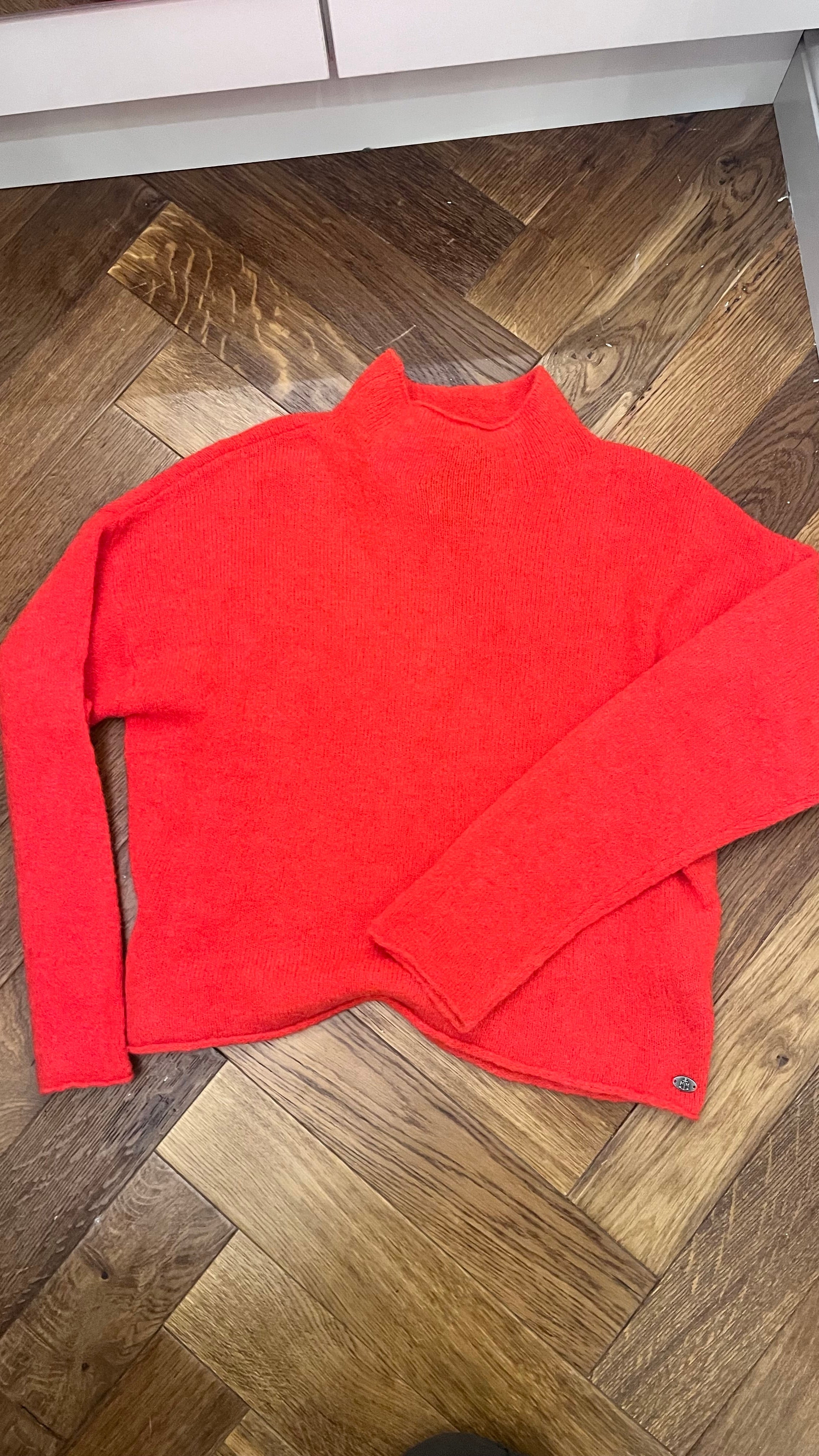 Mat de Misaine Tremel Jumper in Vermillion - SKULPT Dublin