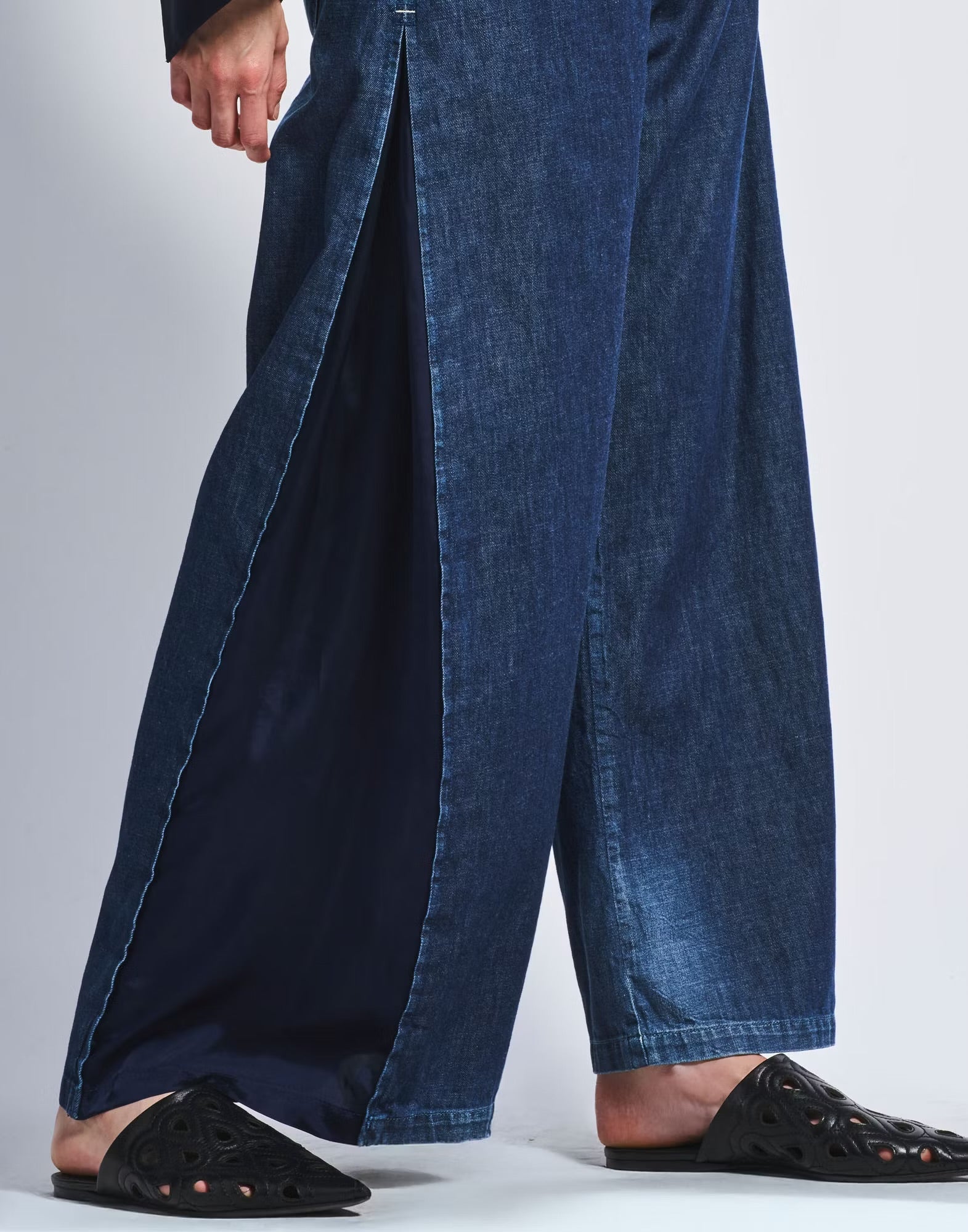 HIGH Everyday Couture Innovate Denim - SKULPT Dublin