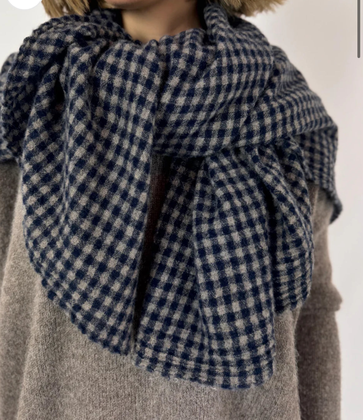 ApuntoB Large Cashmere Scarf in Blue Rope