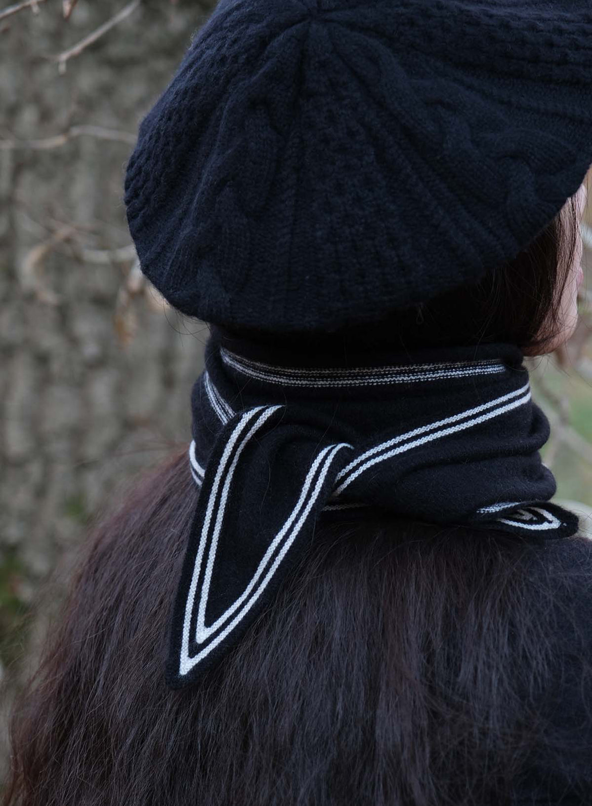 Oats & Rice Scarf in Black and White
