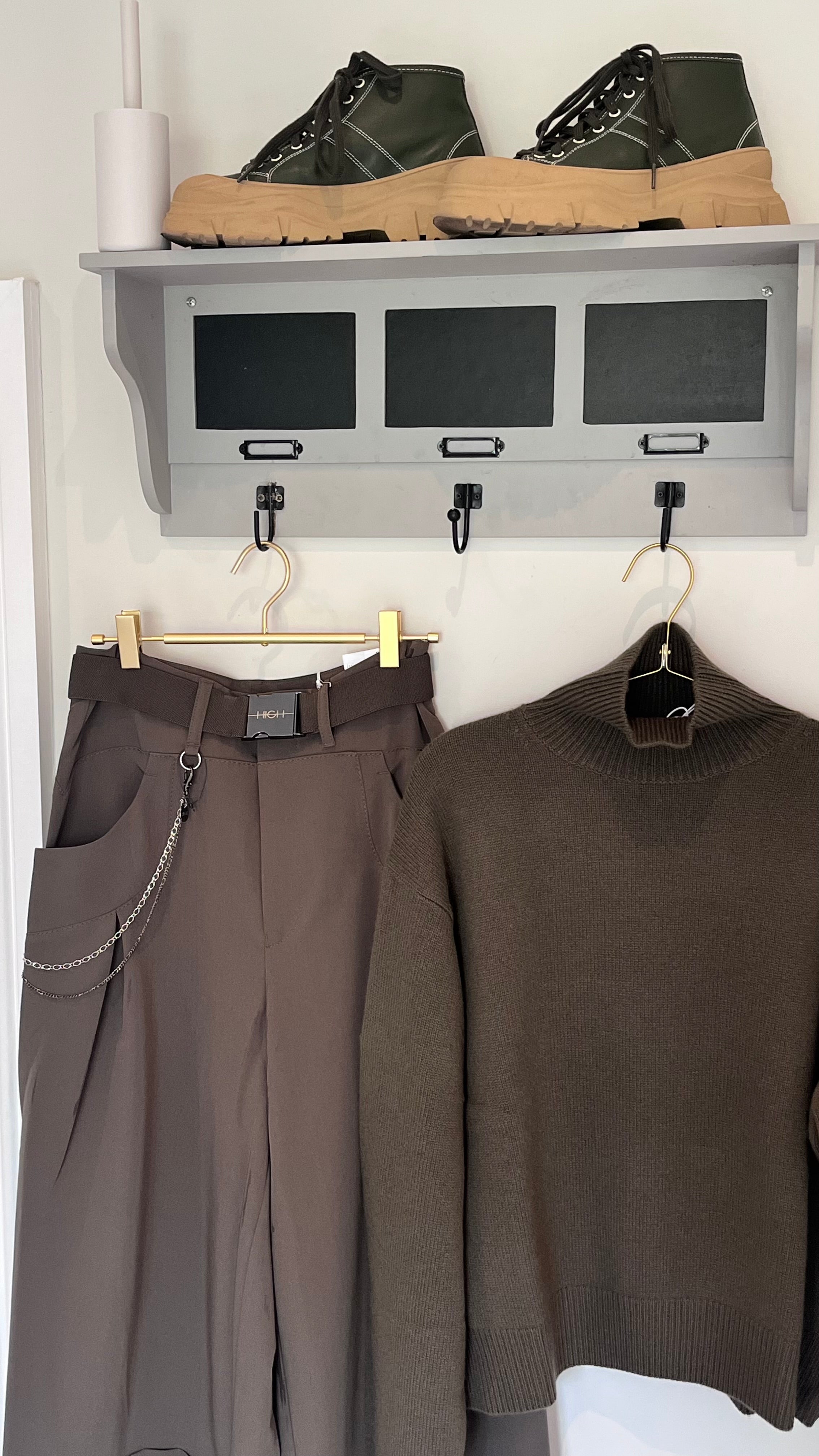 Sofie D'Hoore Cashmere Jumper in Khaki - SKULPT Dublin
