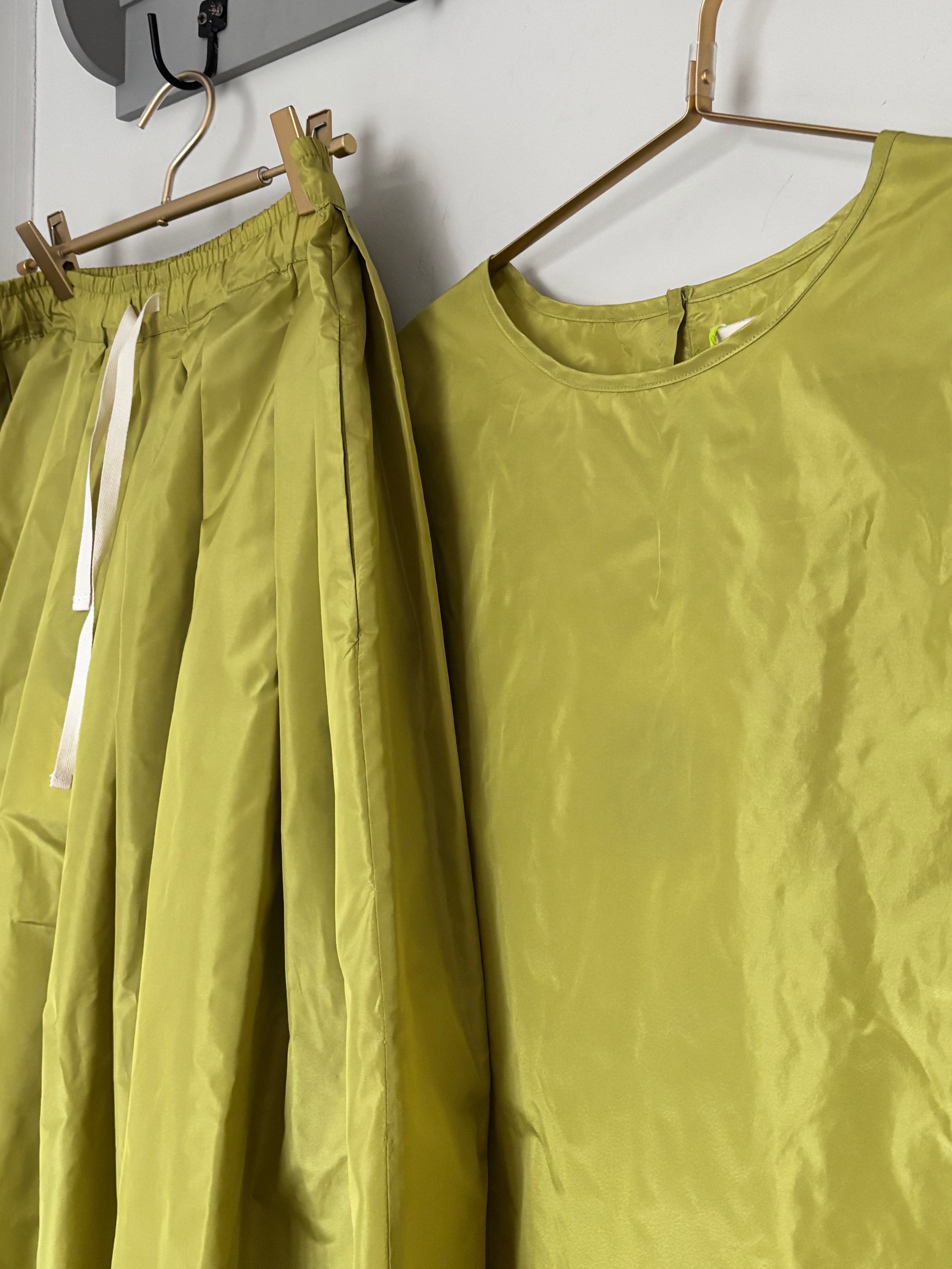 Nitto Taffteta Skirt in Pistacchio - SKULPT Dublin