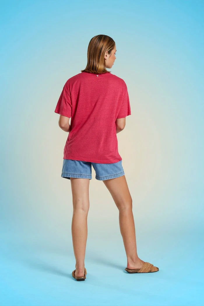 Mat de Misaine V Neck Short Sleeve Tee in Tulip - SKULPT Dublin