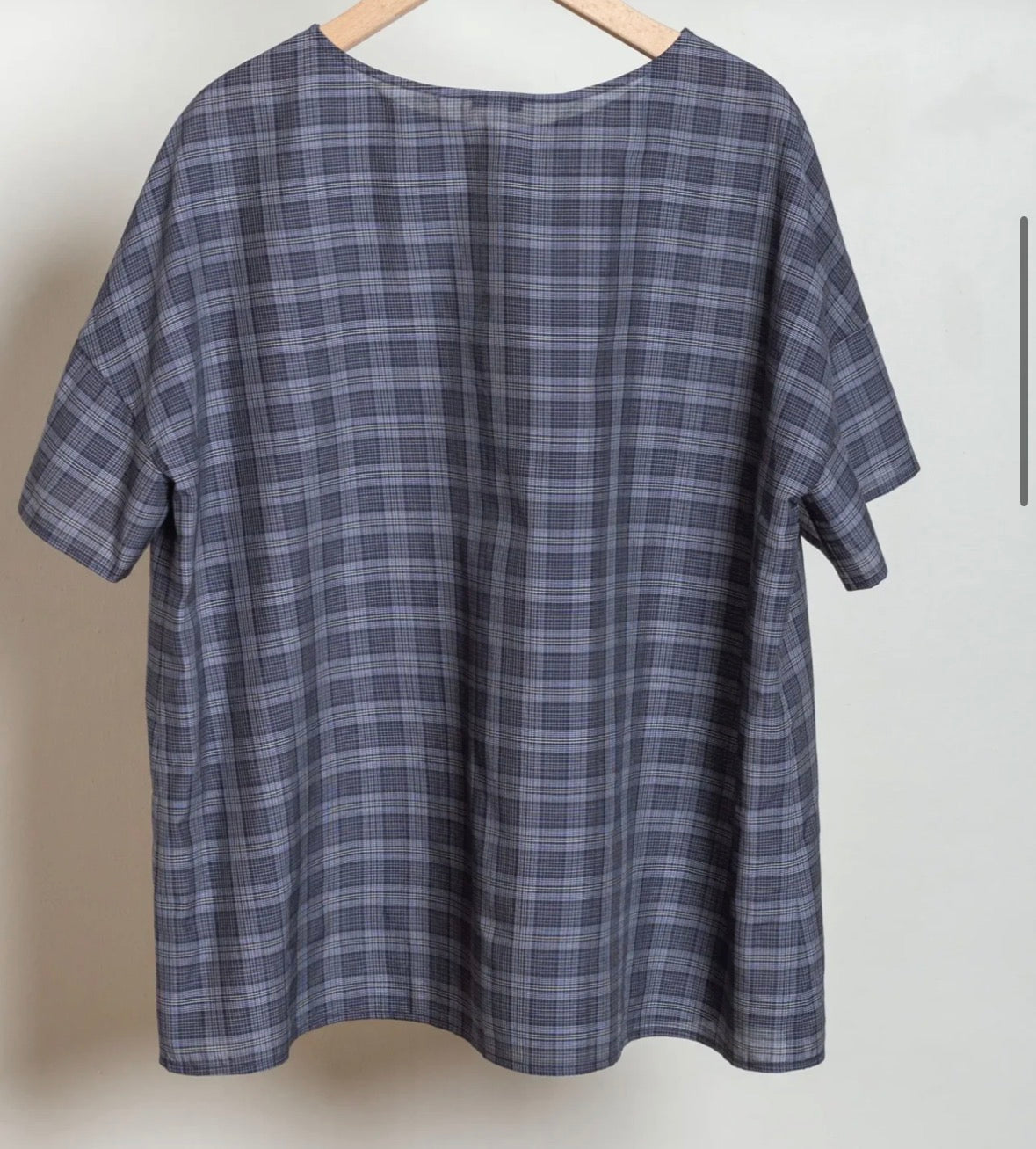 Apuntob Short Sleeve Top in Navy - SKULPT Dublin