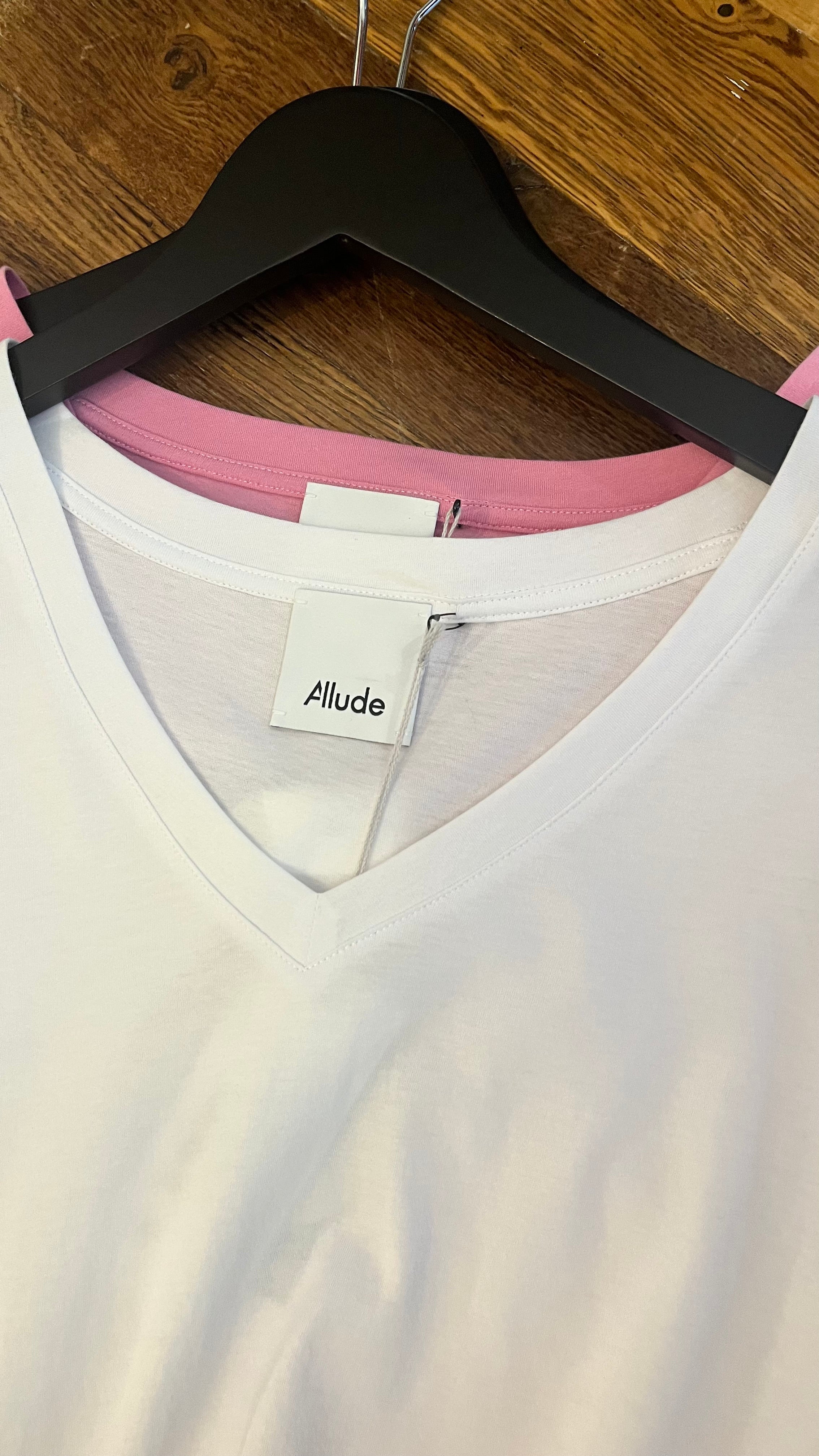 Allude Cotton V Neck Tee in White - SKULPT Dublin