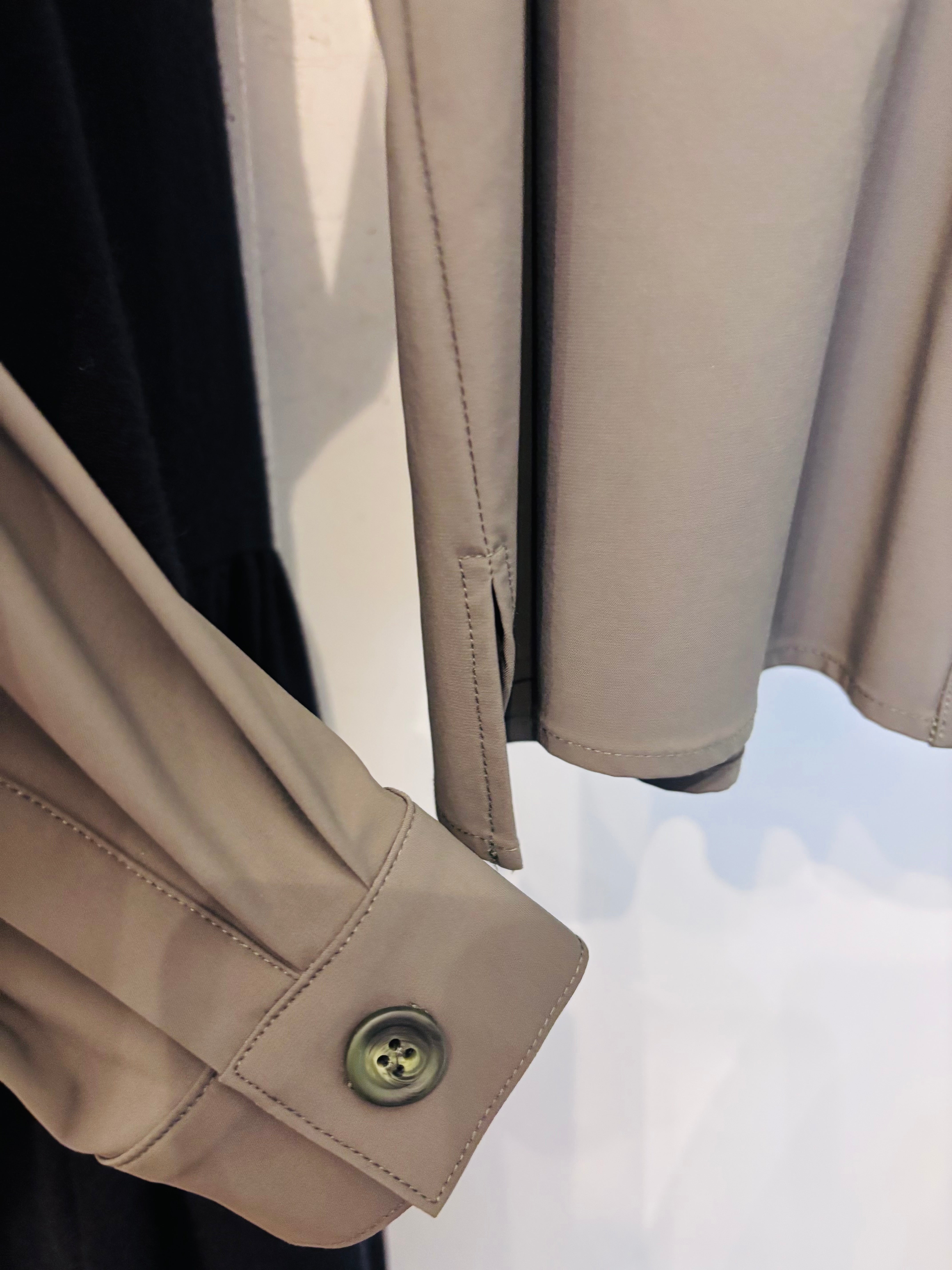 Tot-Hom Jacket in Khaki