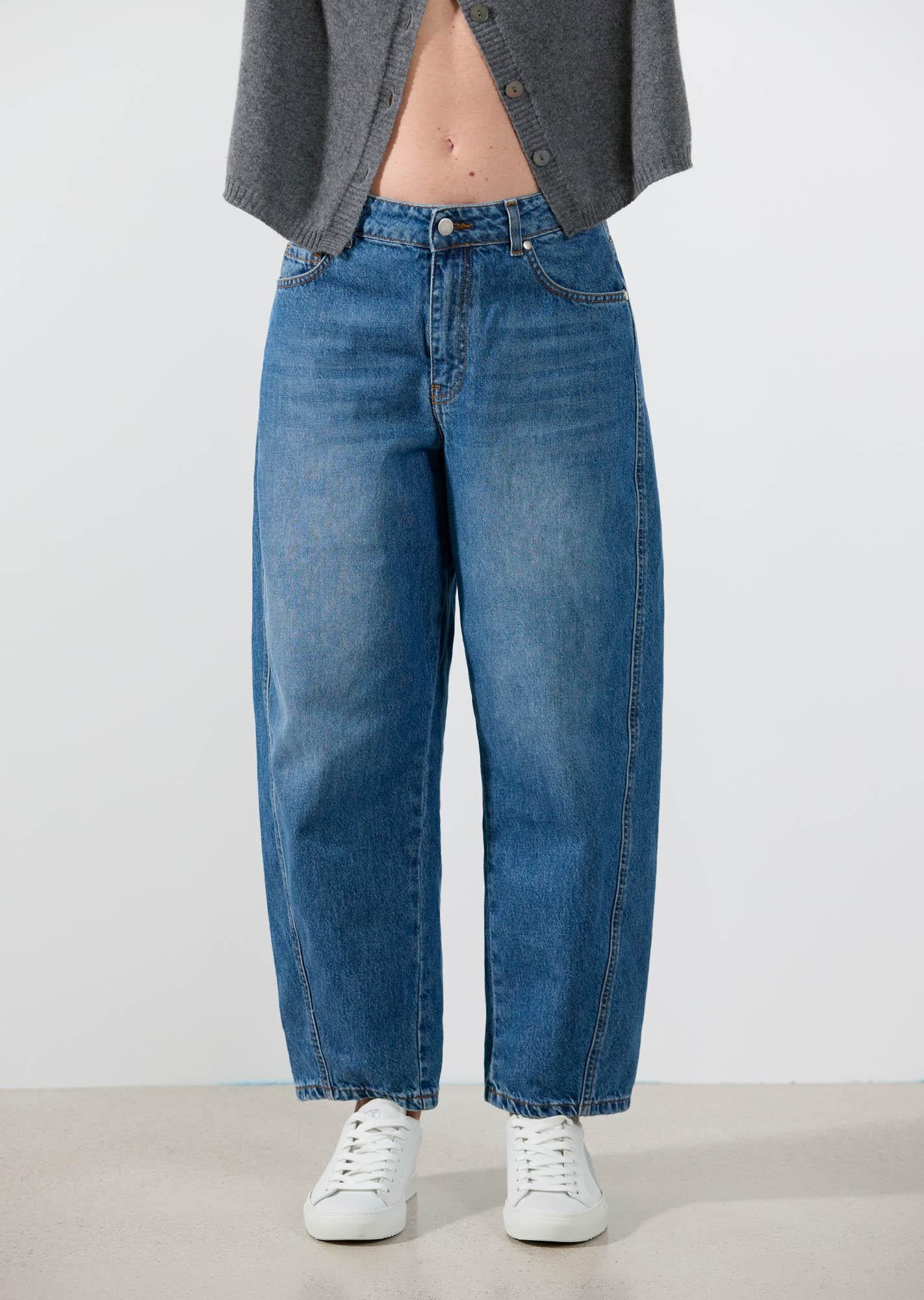 rialto48 Barrel Leg Denims