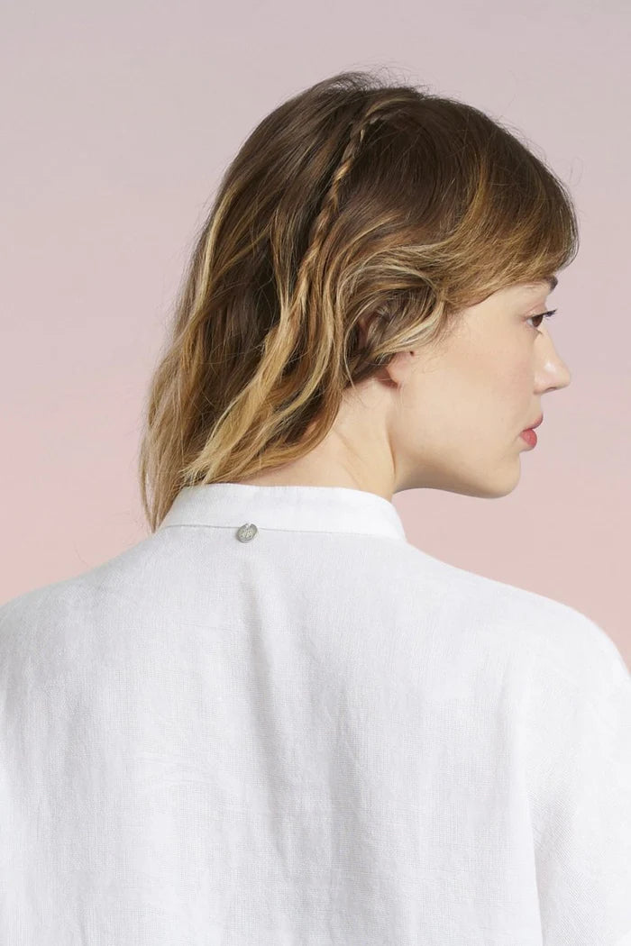 Mat de Misaine Linen Embossed White Shirt - SKULPT Dublin