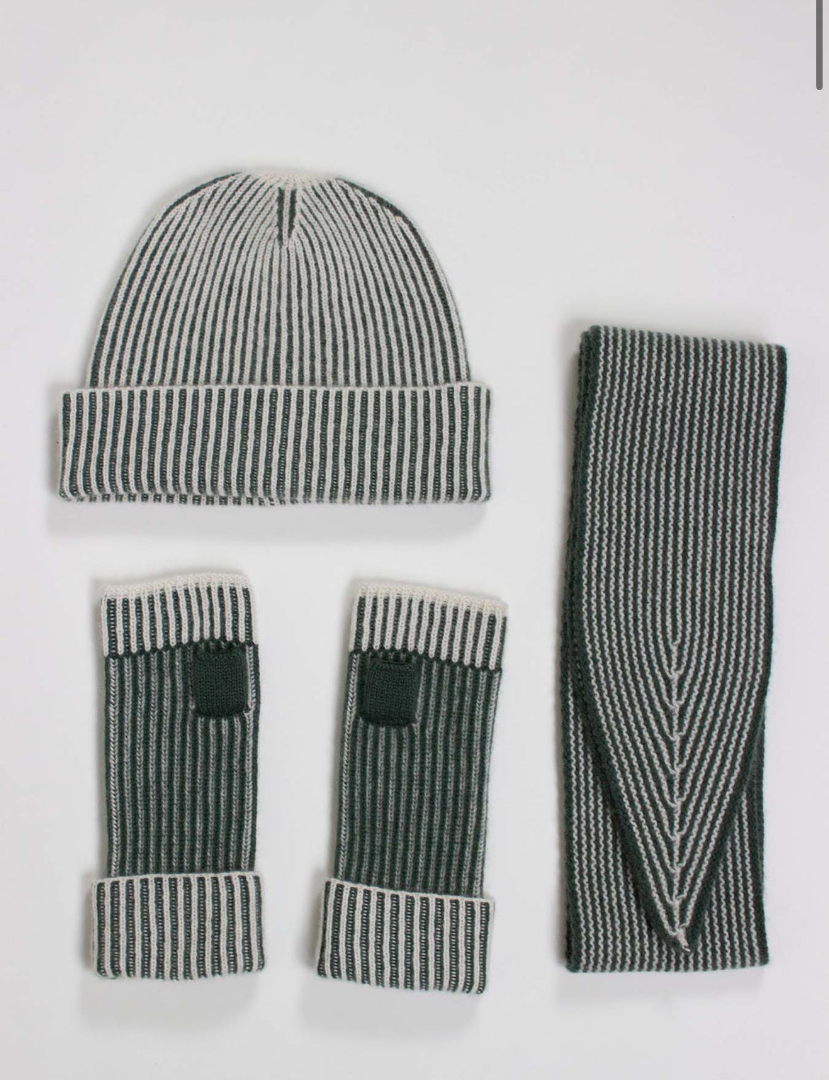 Oats & Rice Striped Beanie in Green