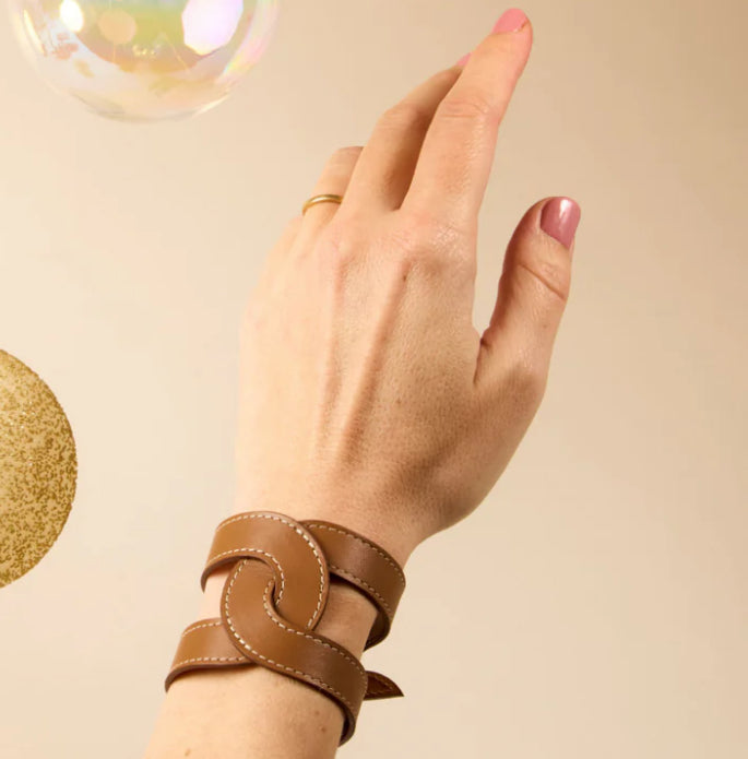 Vaincourt Bracelet la Délicieuse in Camel - SKULPT Dublin