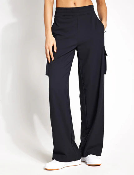 Beyond Yoga City Chic Trousers Pants in Black - SKULPT Dublin
