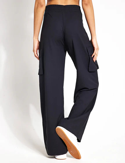 Beyond Yoga City Chic Trousers Pants in Black - SKULPT Dublin