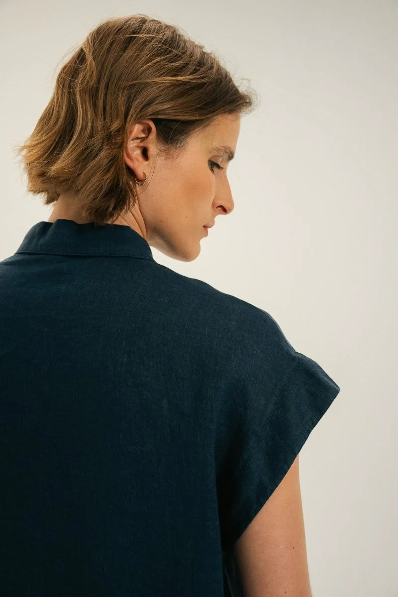 Mat de Misaine Short Sleeve Shirt in White - SKULPT Dublin