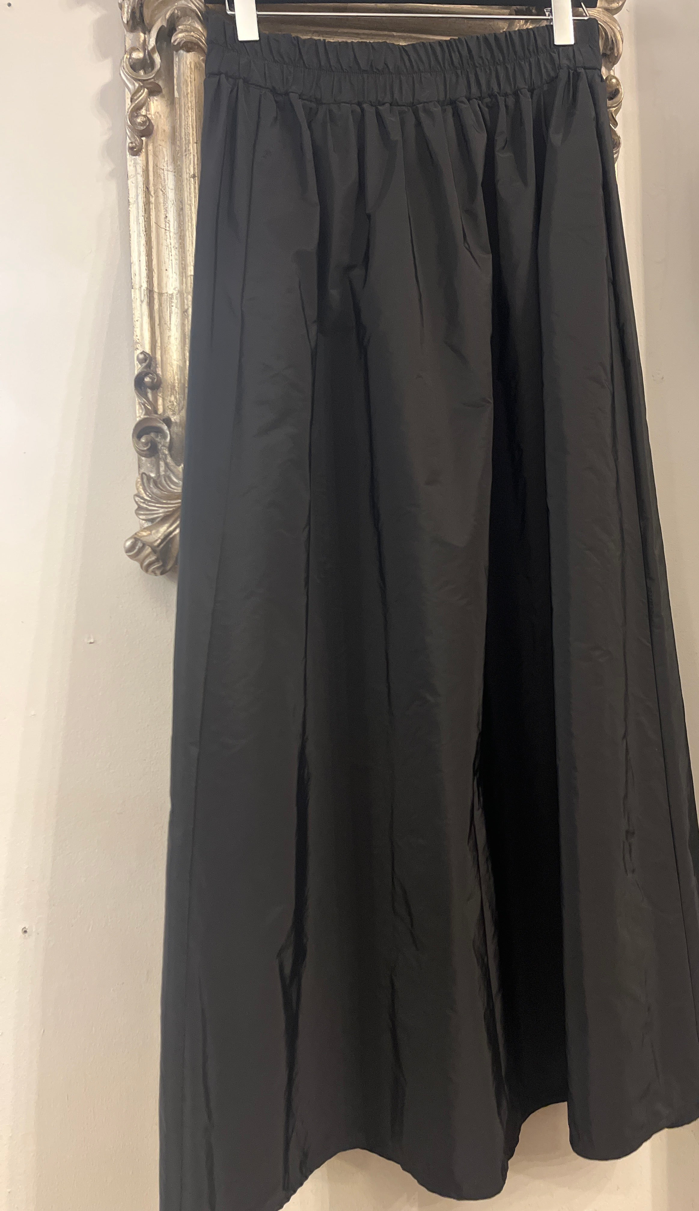 rialto48 Skirt in Black - SKULPT Dublin