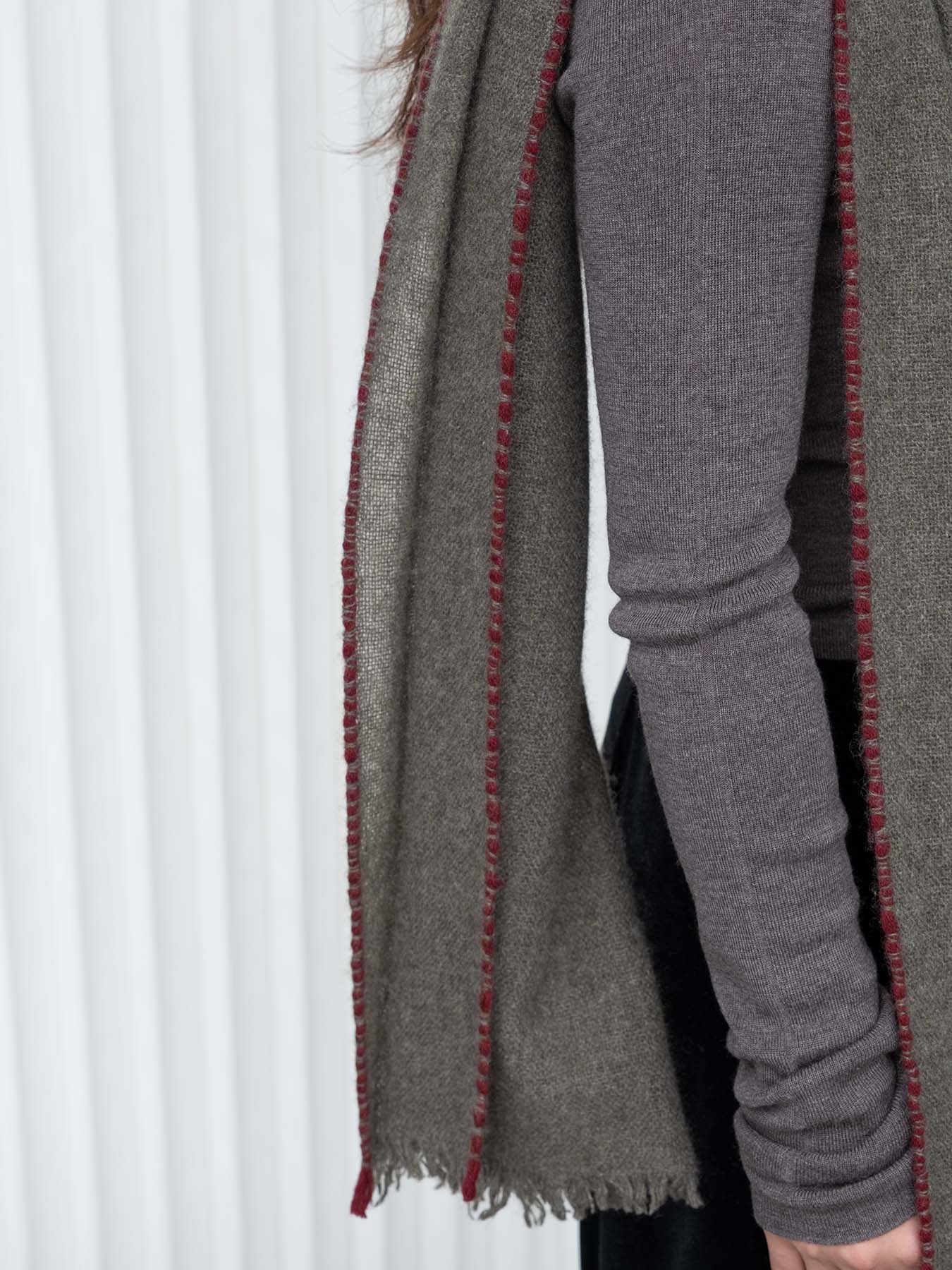 Oats & Rice Weaved Scarf in Green - SKULPT Dublin