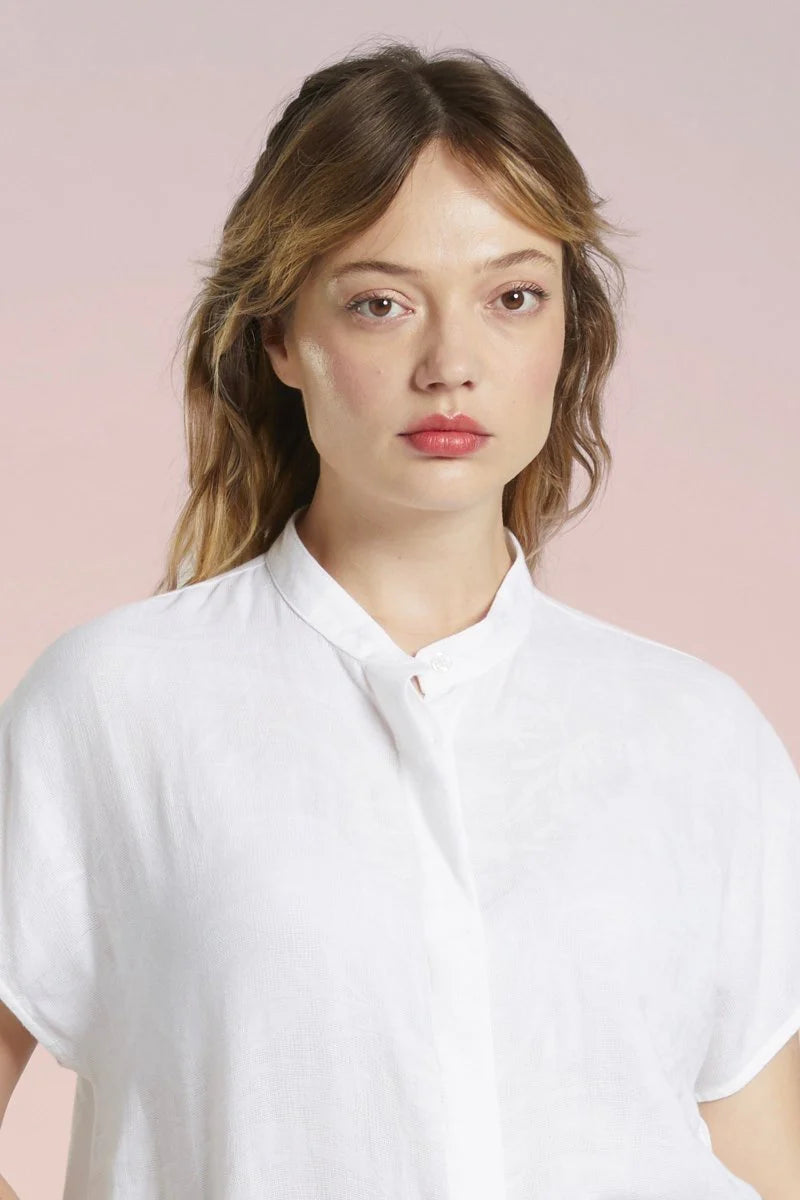 Mat de Misaine Linen Embossed White Shirt - SKULPT Dublin
