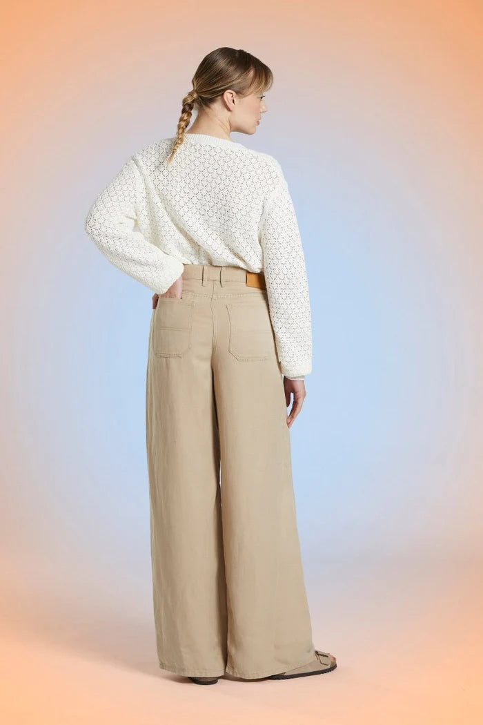 Mat de Misaine Straight Leg Trousers in Dune - SKULPT Dublin