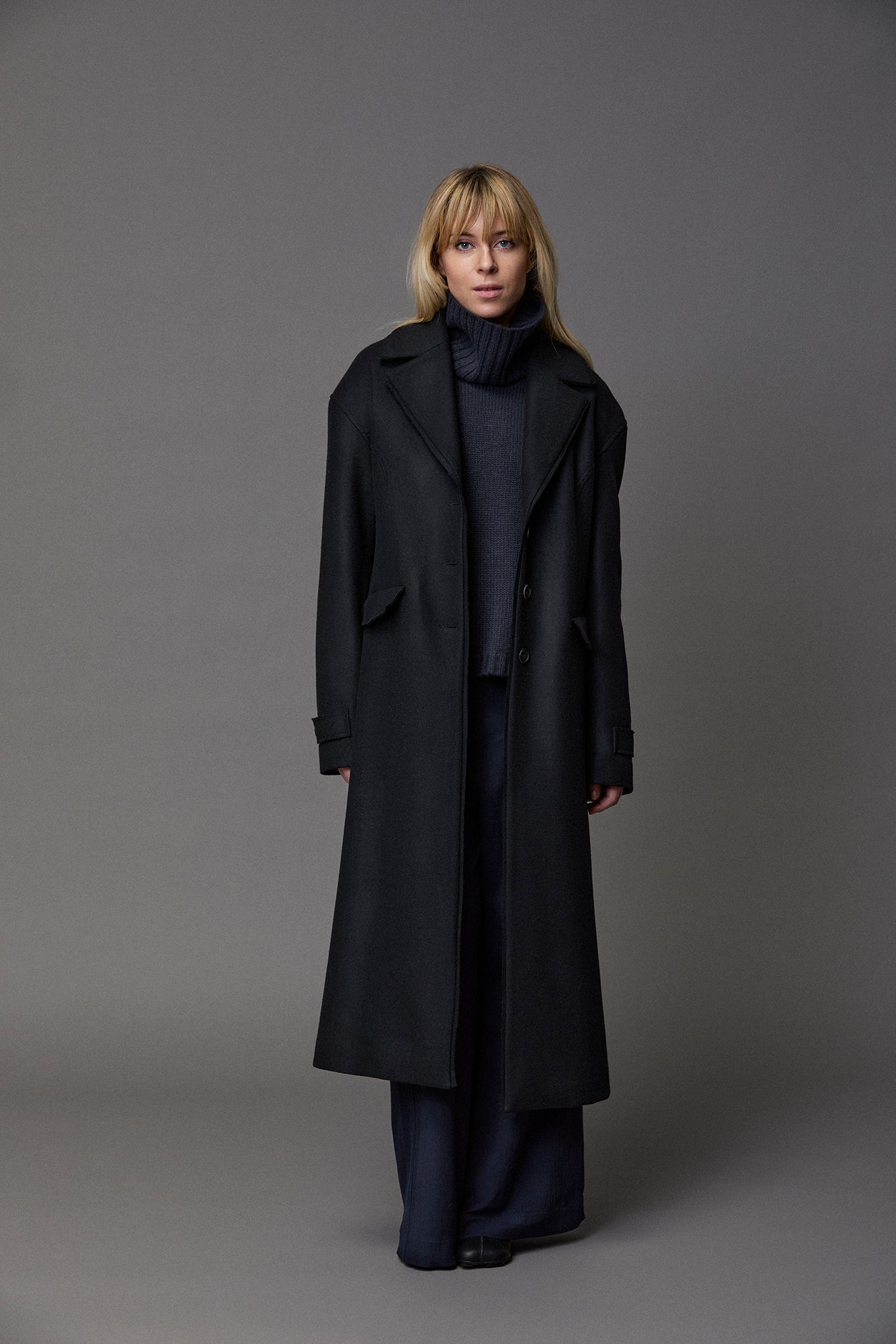 Kristensen du Nord Cashmere Jumper in Navy - SKULPT Dublin