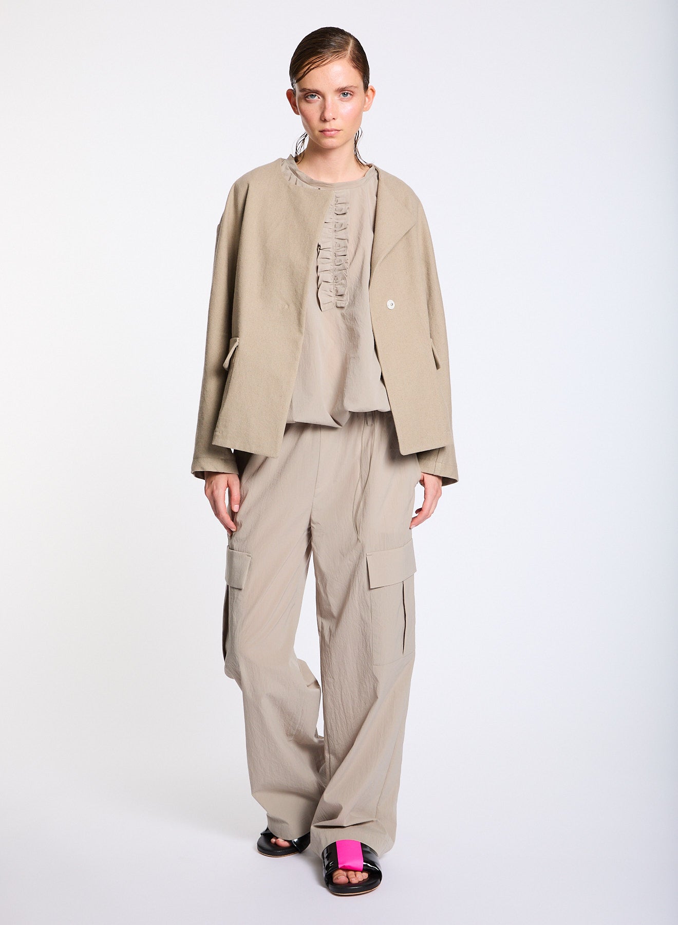 Lis Lareida Athleisure Short Sleeve Tee with Ruffle in Navy - SKULPT Dublin