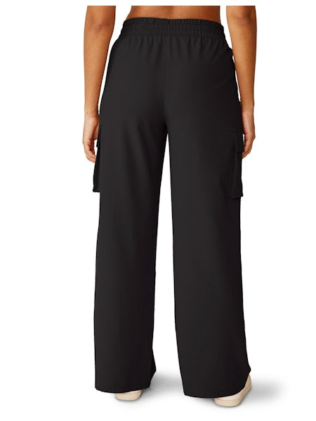 Beyond Yoga City Chic Trousers Pants in Black - SKULPT Dublin
