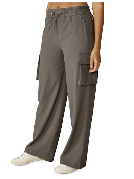 Beyond Yoga City Chic Trousers Pants in Dune