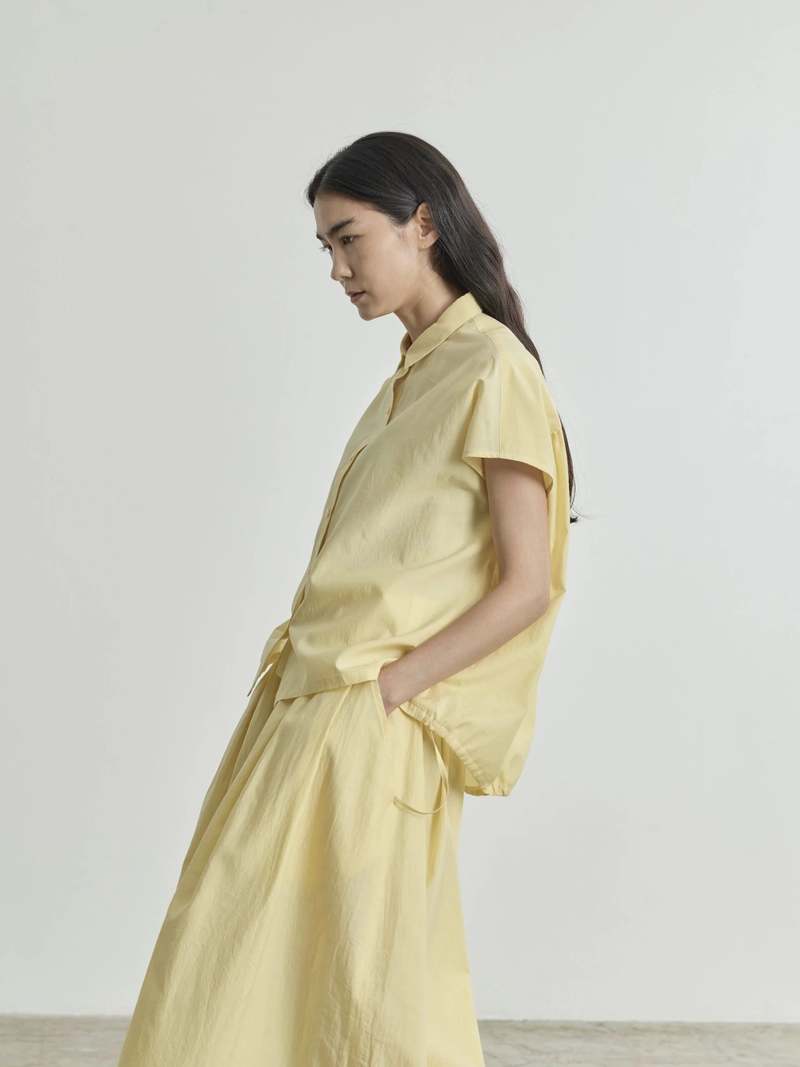 Nicholson and Nicholson Short Sleeve Shirt in Lemon