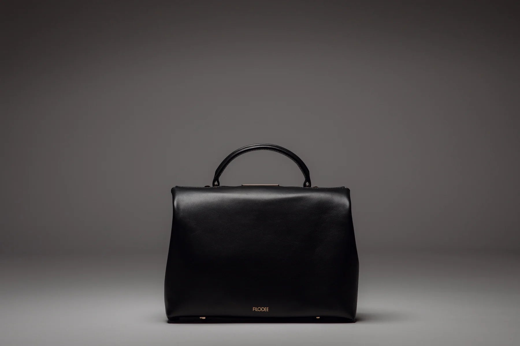 Filodee Poshy Handbag in Black - SKULPT Dublin
