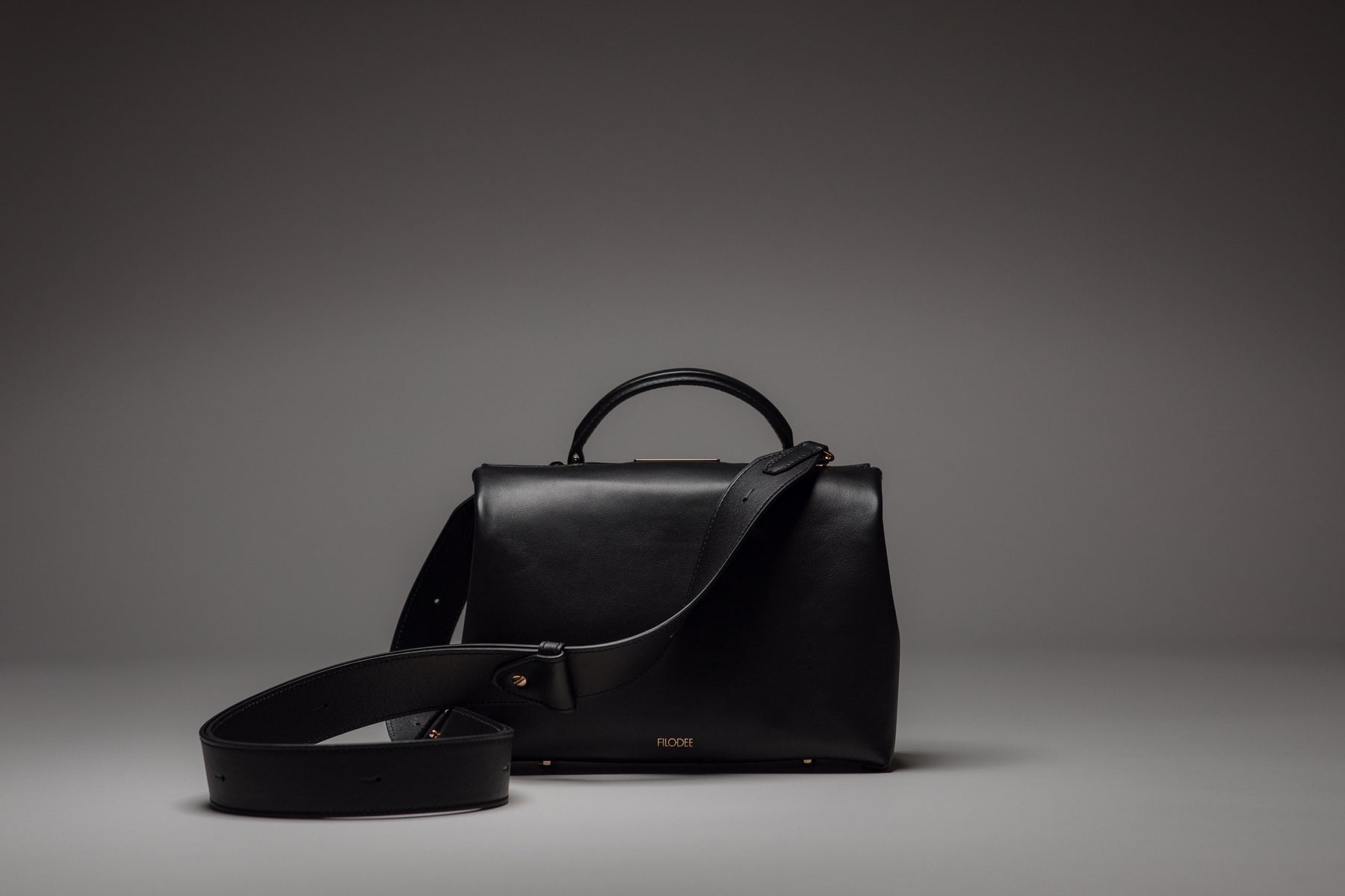 Filodee Poshy Handbag in Black - SKULPT Dublin
