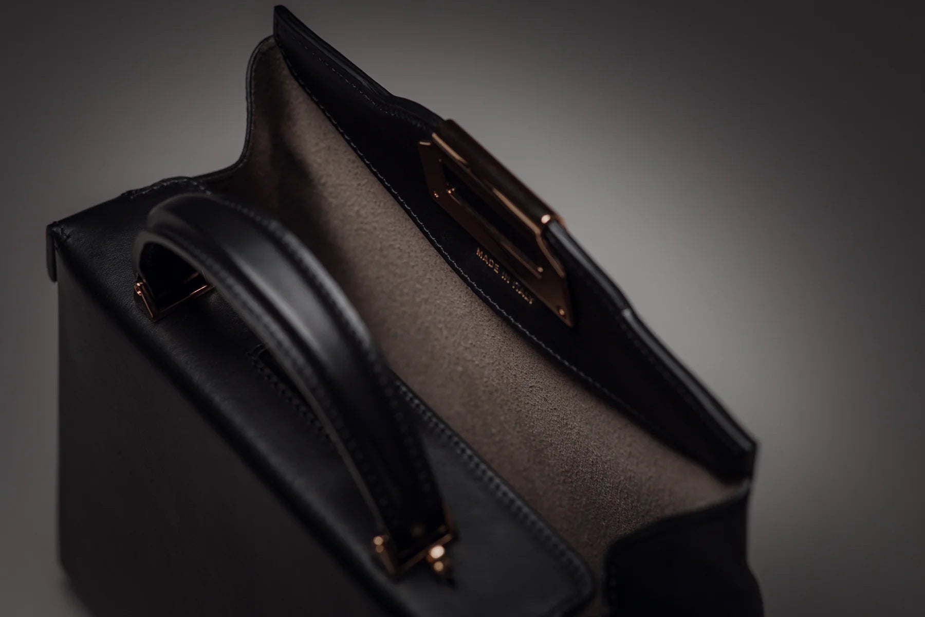 Filodee Poshy Handbag in Black - SKULPT Dublin
