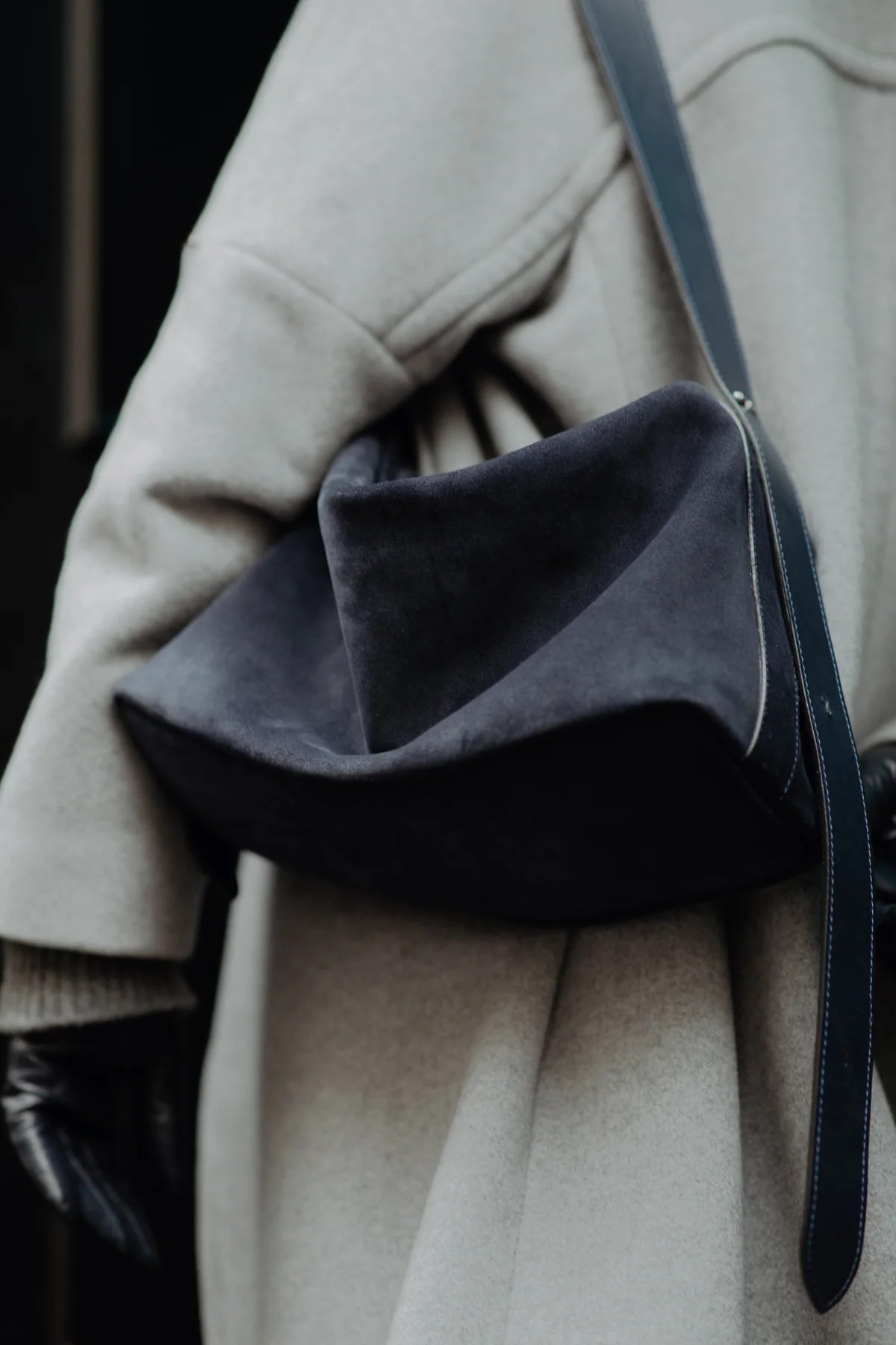 Filodee Dee Handbag in Navy - SKULPT Dublin
