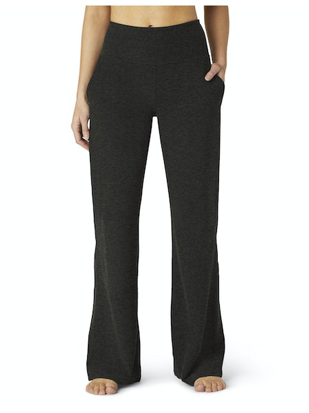 Beyond Yoga Laid Back Pant in Darkest Night - SKULPT Dublin