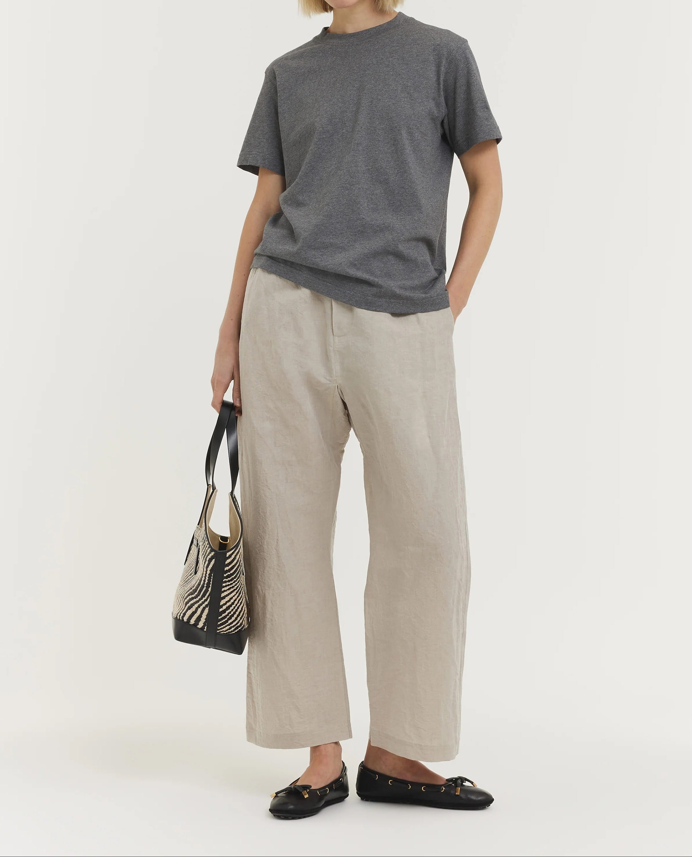 Sofie D'Hoore T Shirt in Mid Grey - SKULPT Dublin