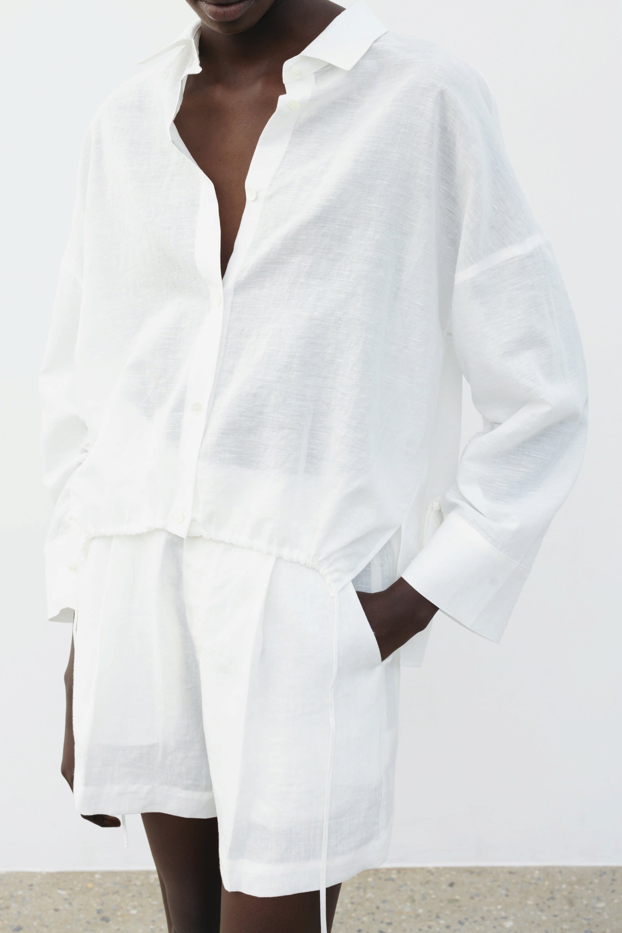The Loom Linen Shorts White - SKULPT Dublin