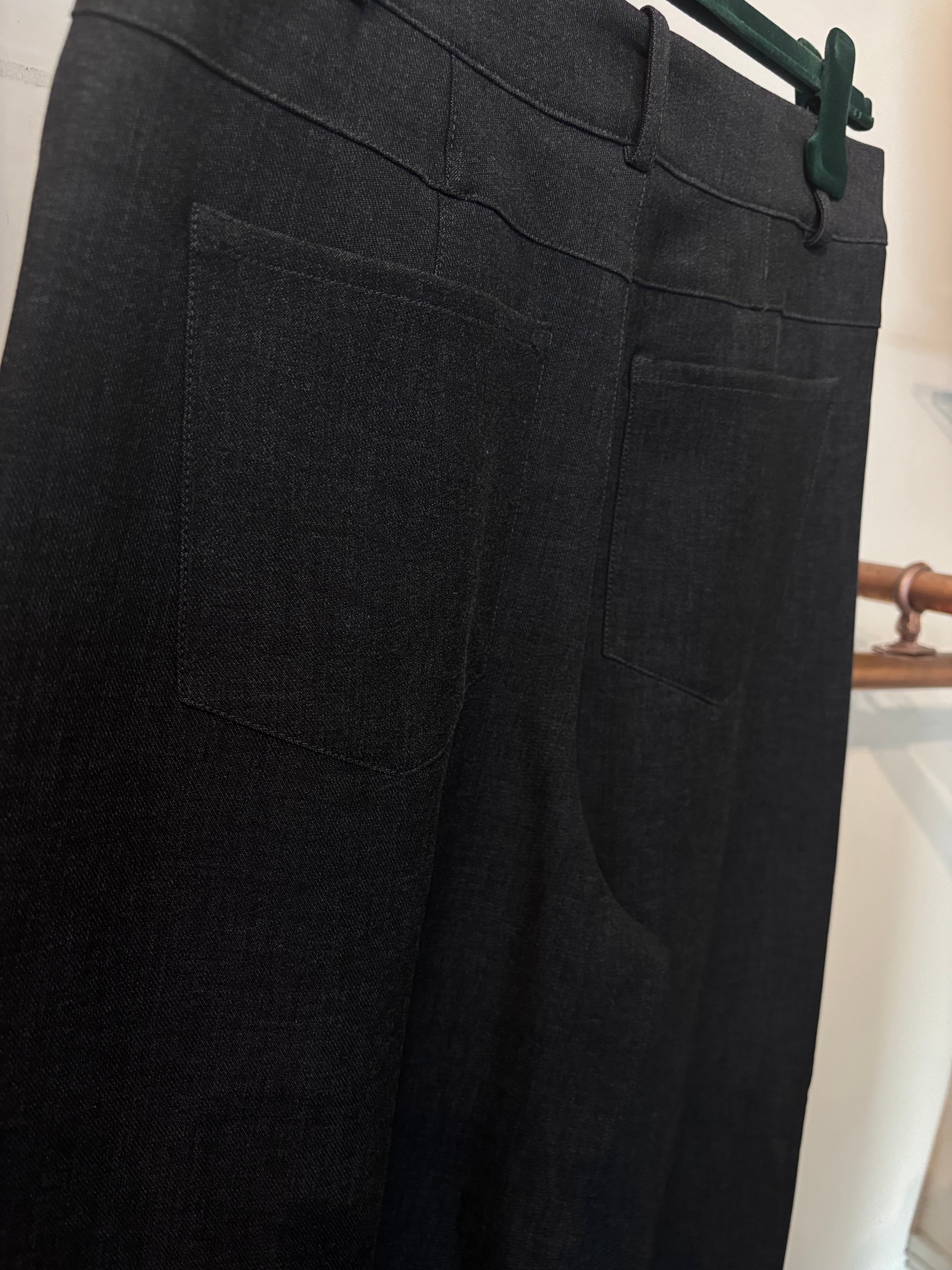 Tot-Hom Barrel Leg Trousers in Dark Navy - SKULPT Dublin