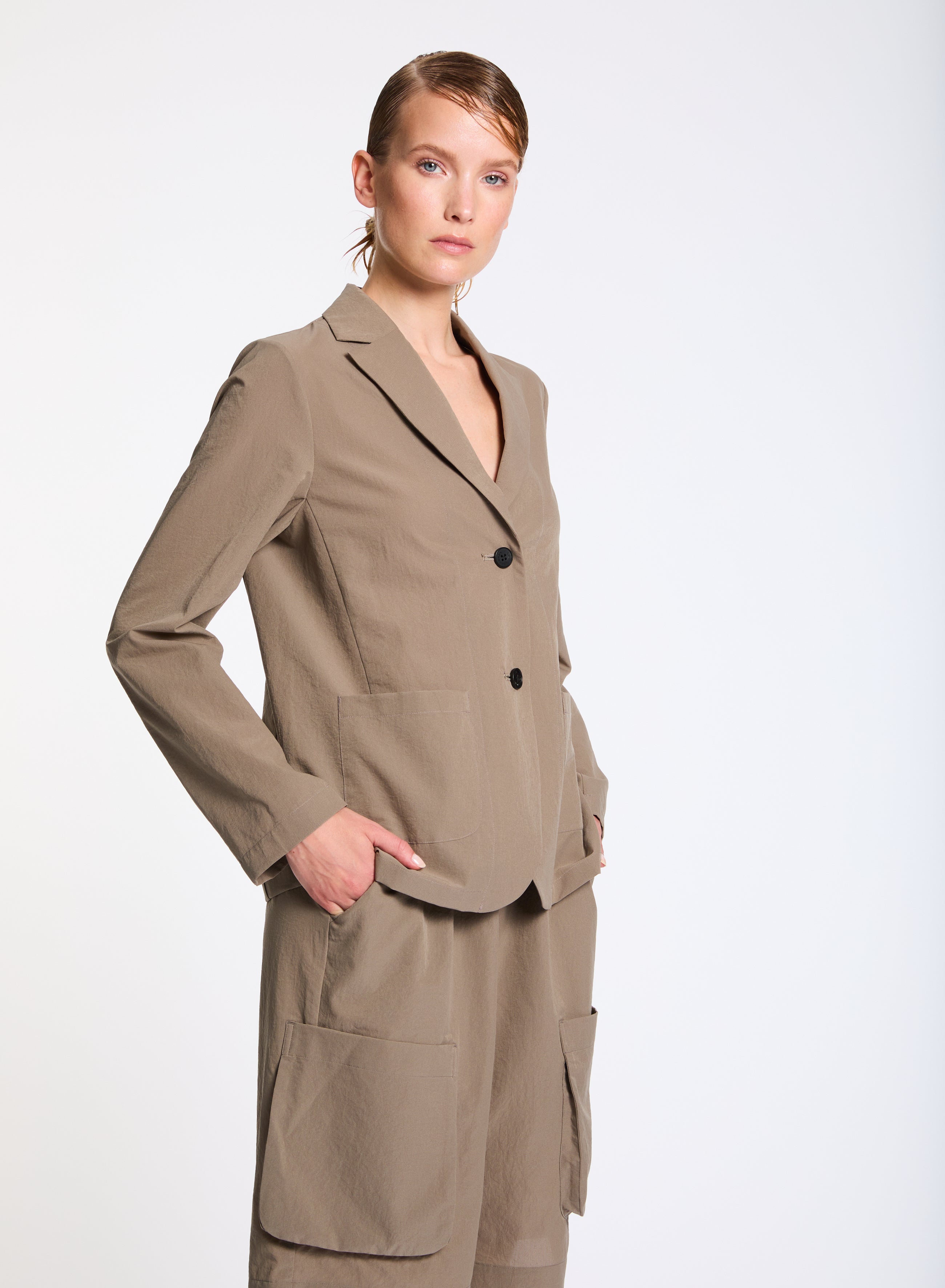 Lis Lareida Athleisure Blazer in Muted Olive - SKULPT Dublin