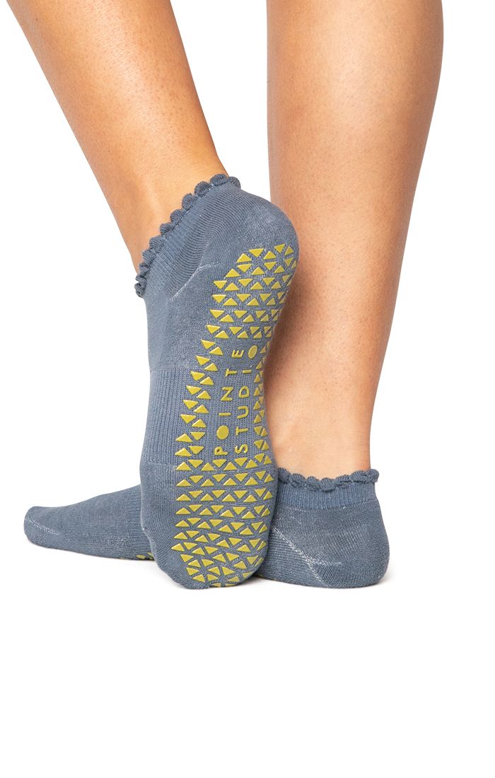Pointe Studio Happy Full Foot Grip Socks - SKULPT Dublin