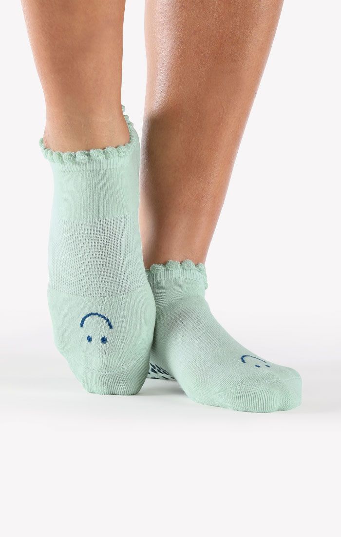 Pointe Studio Happy Full Foot Grip Socks - SKULPT Dublin