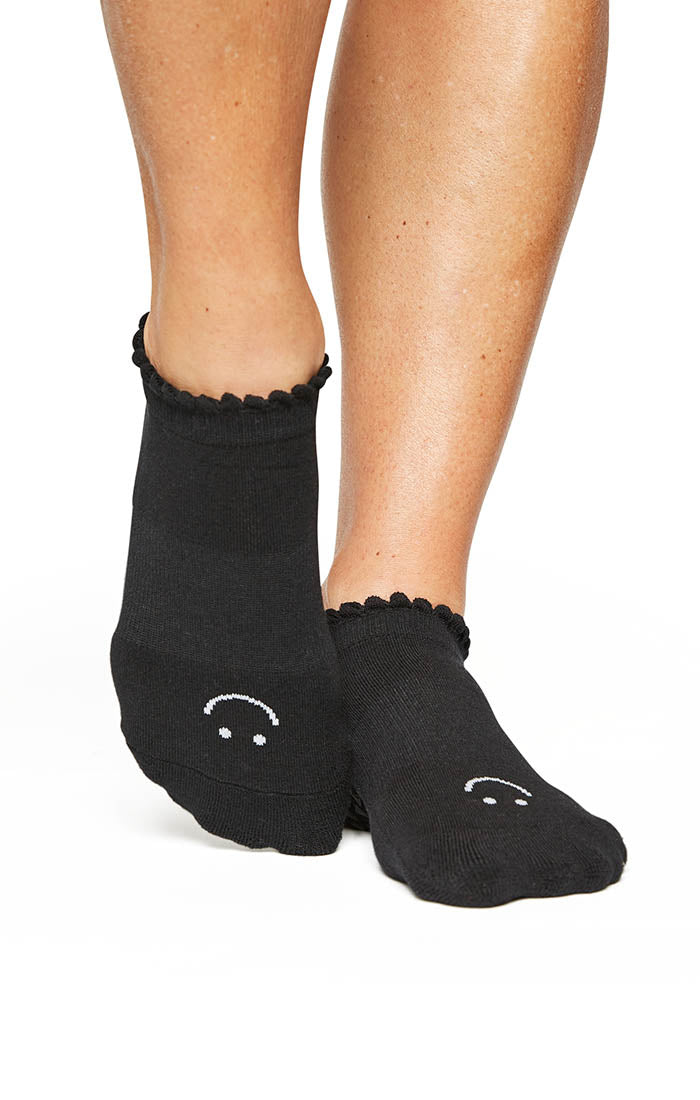 Pointe Studio Happy Full Foot Grip Socks - SKULPT Dublin