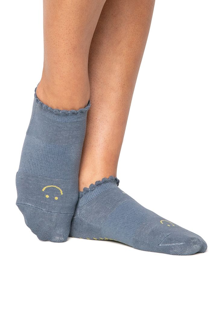 Pointe Studio Happy Full Foot Grip Socks - SKULPT Dublin