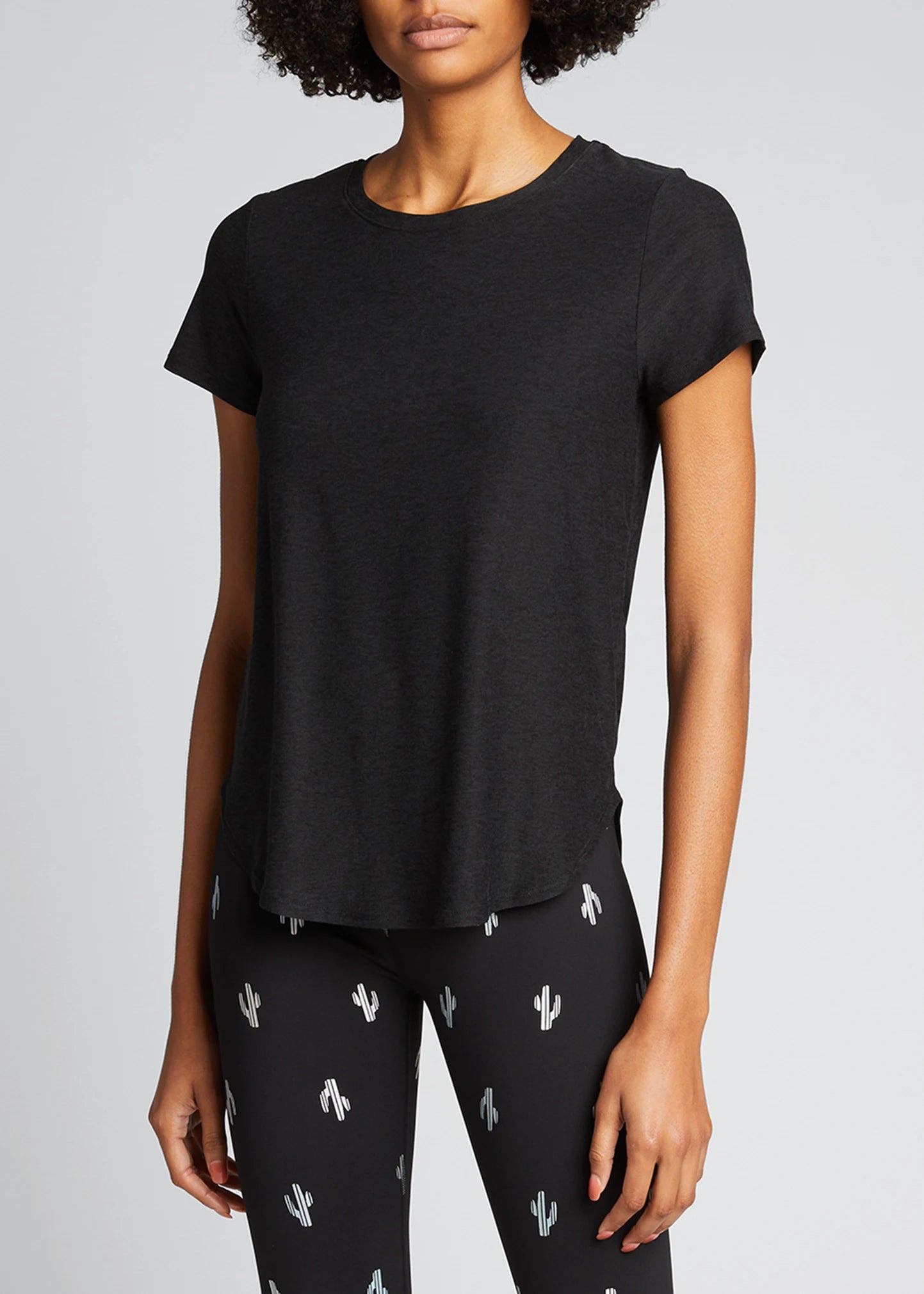 Beyond Yoga Short Sleeve Tee in Darkest Night - SKULPT Dublin