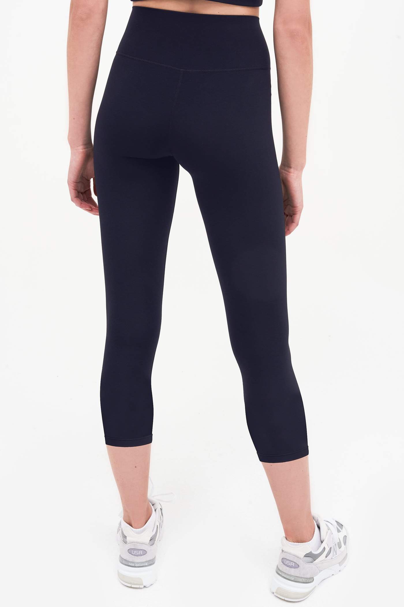 Splits59 Airweight Crop Legging in Navy - SKULPT Dublin