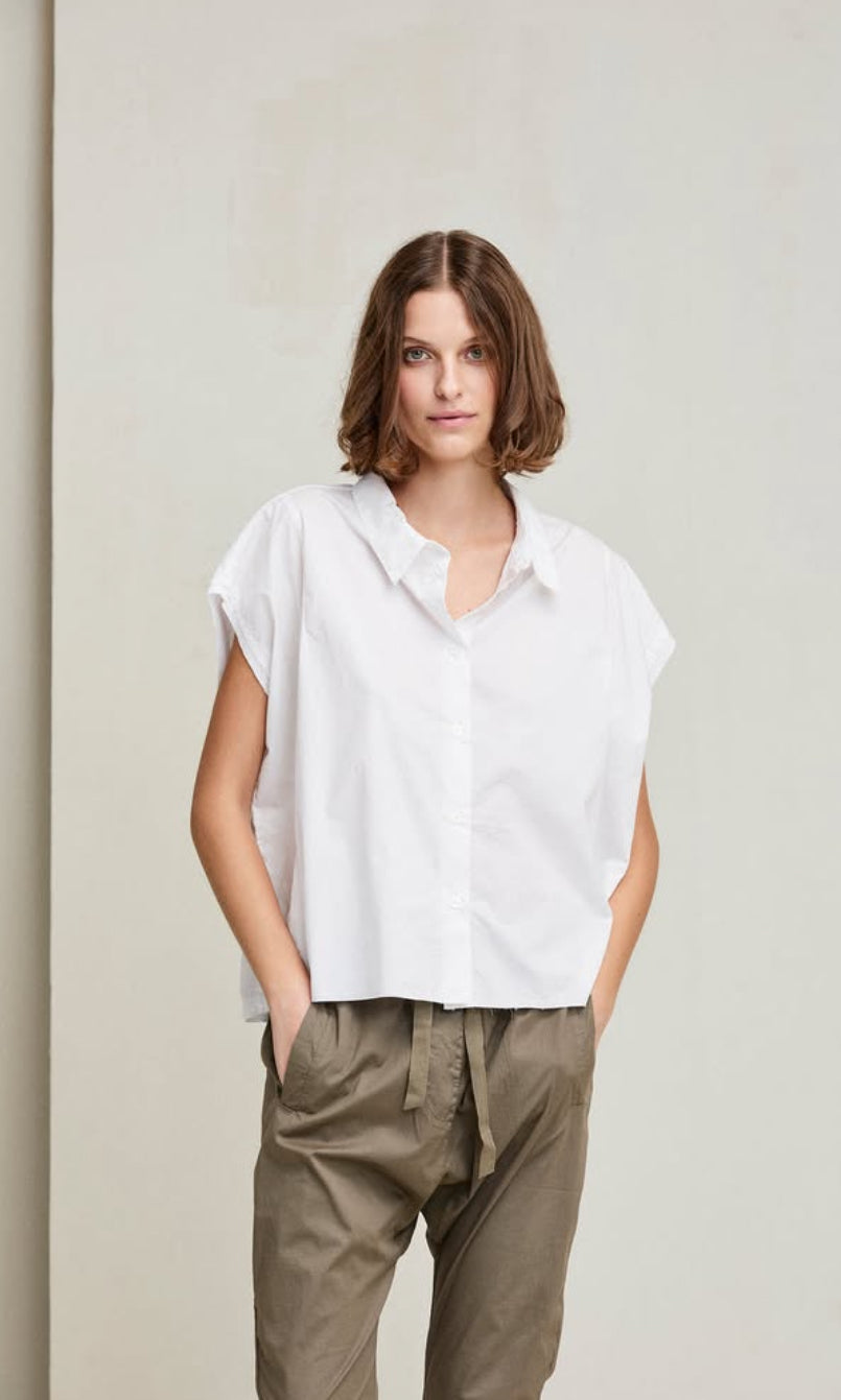 Short Sleeve and Sleeveless Tops