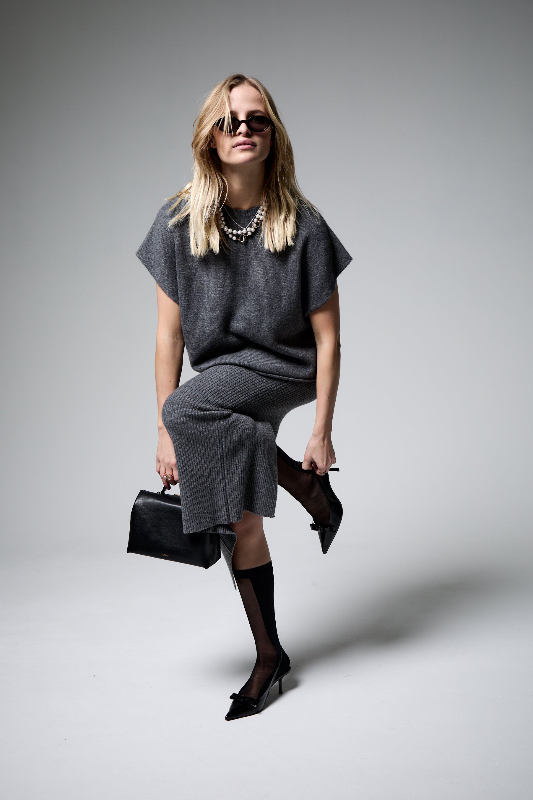 Liya B'x Cashmere Short Sleeve Jumper - SKULPT Dublin