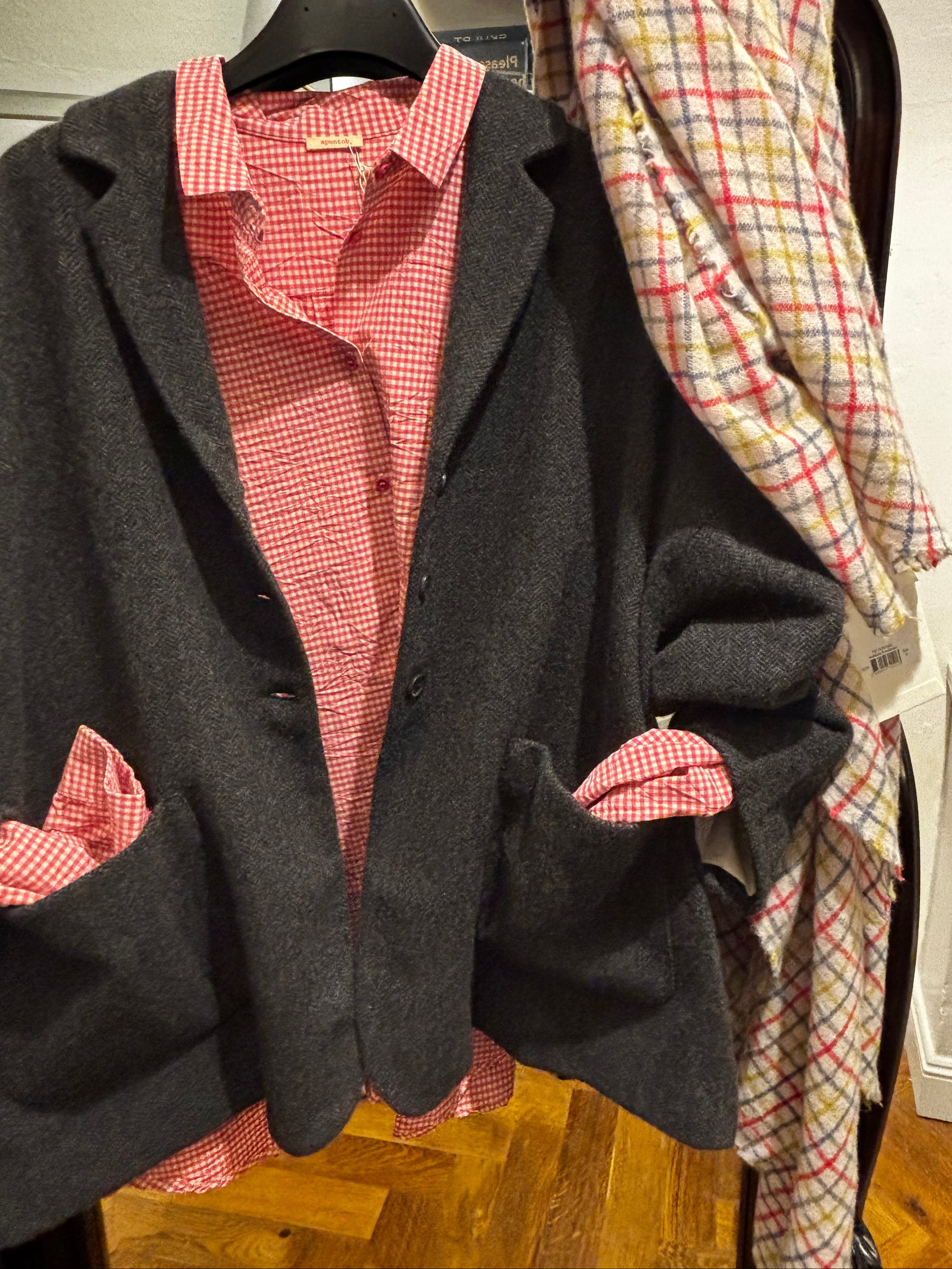 Apuntob Long Sleeve Shirt in Raspberry Gingham - SKULPT Dublin